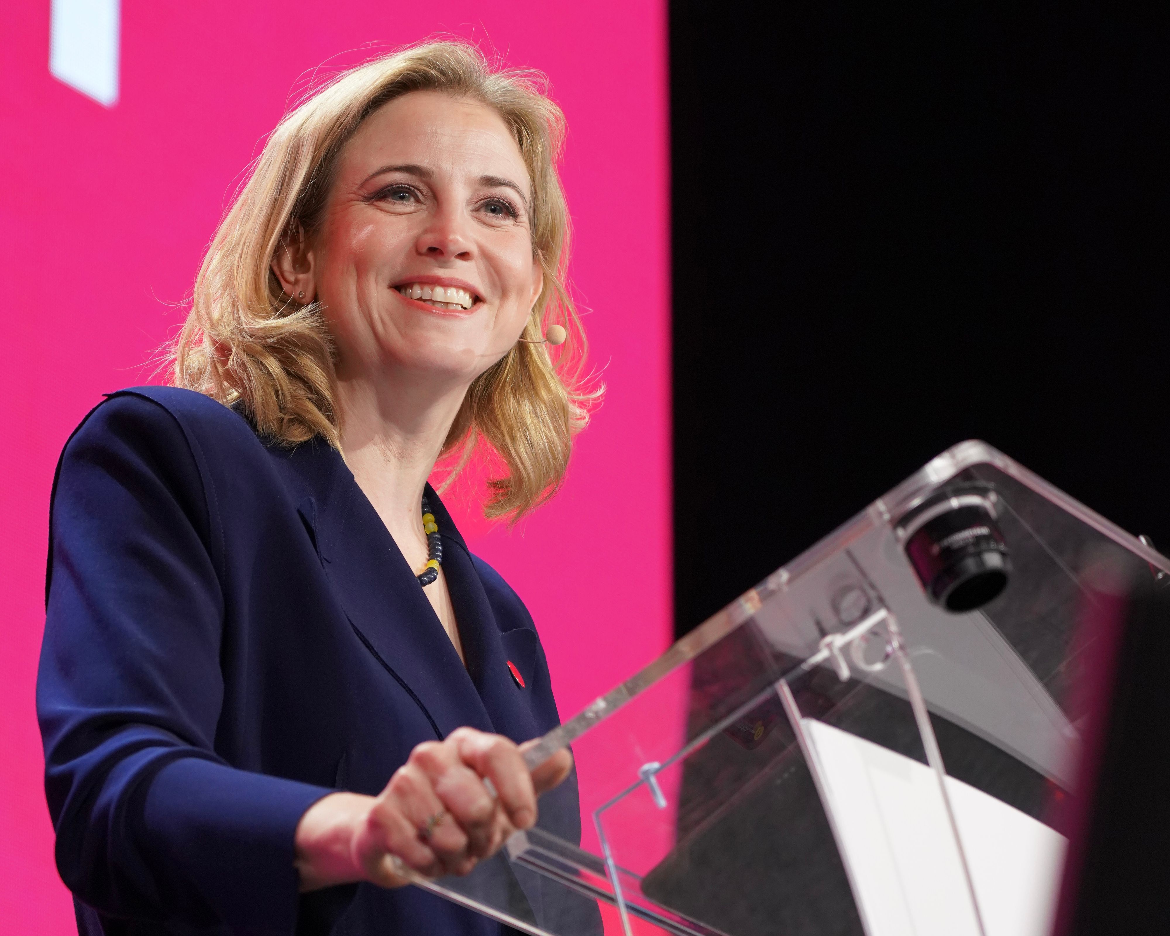 Neos-Chefin und Außenministerin Beate Meinl-Reisinger am Samstag bei der bundesweiten Mitgliederversammlung.