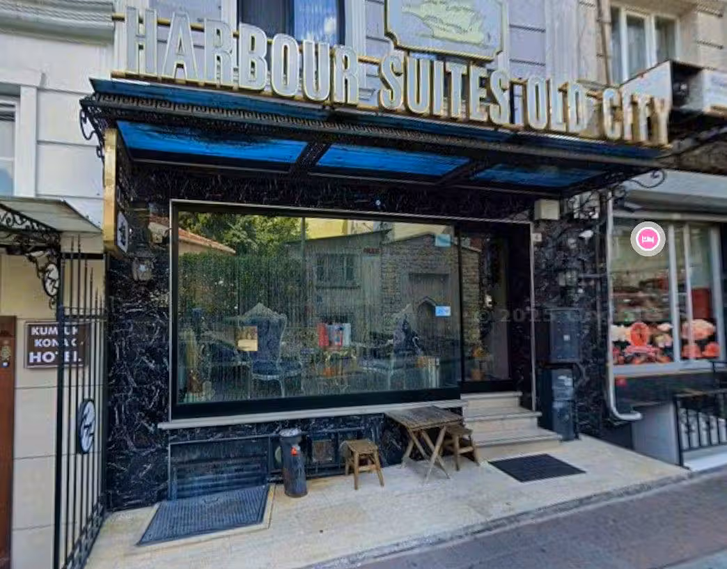 Nach dem Tod einer Mutter und ihrer Kinder geraten Desinfektion und Muscheln ins Visier der Behörden.