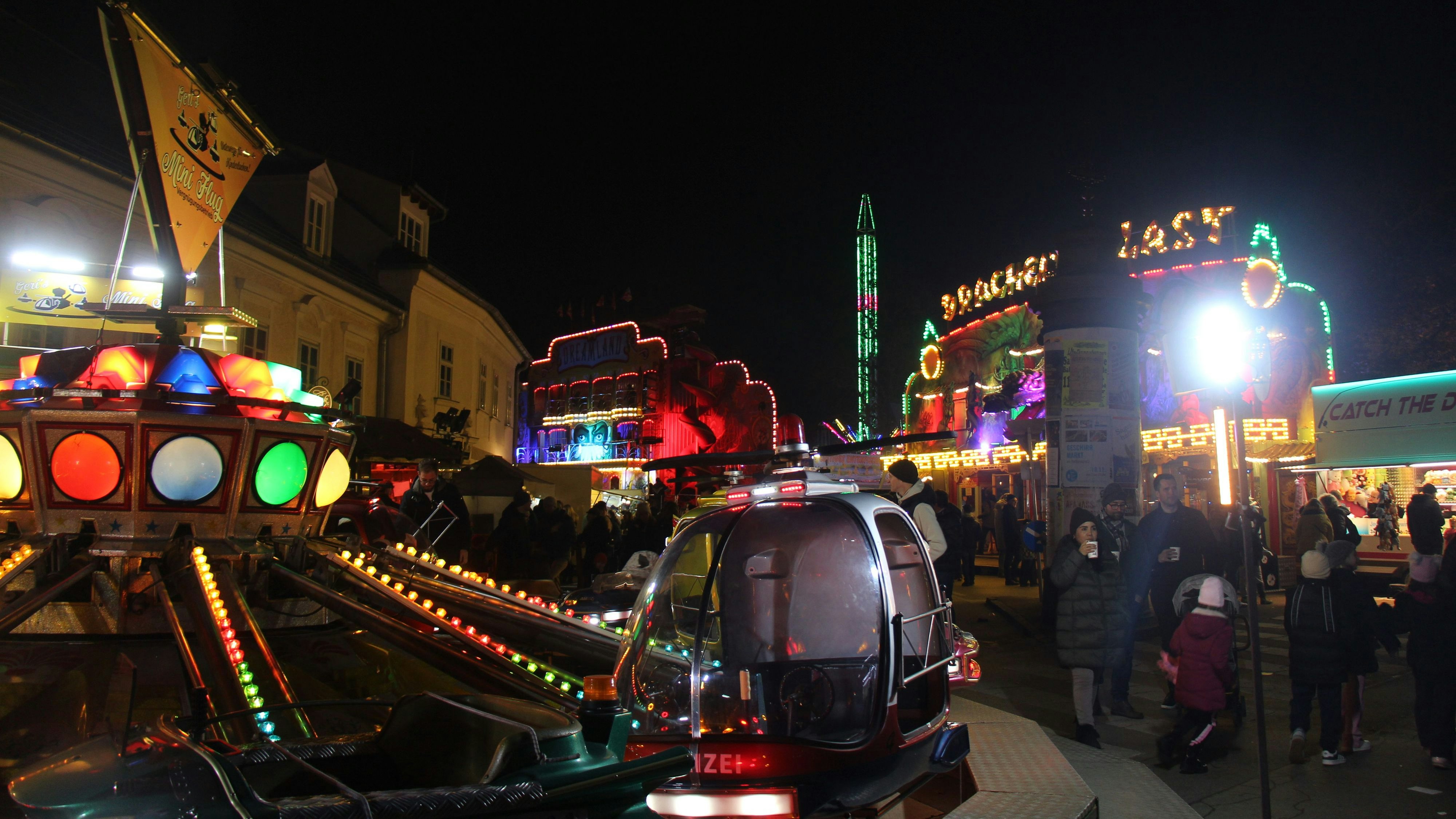 Heute.at - Vier Tage Leopoldimarkt: Laut, lustig und neu gedacht