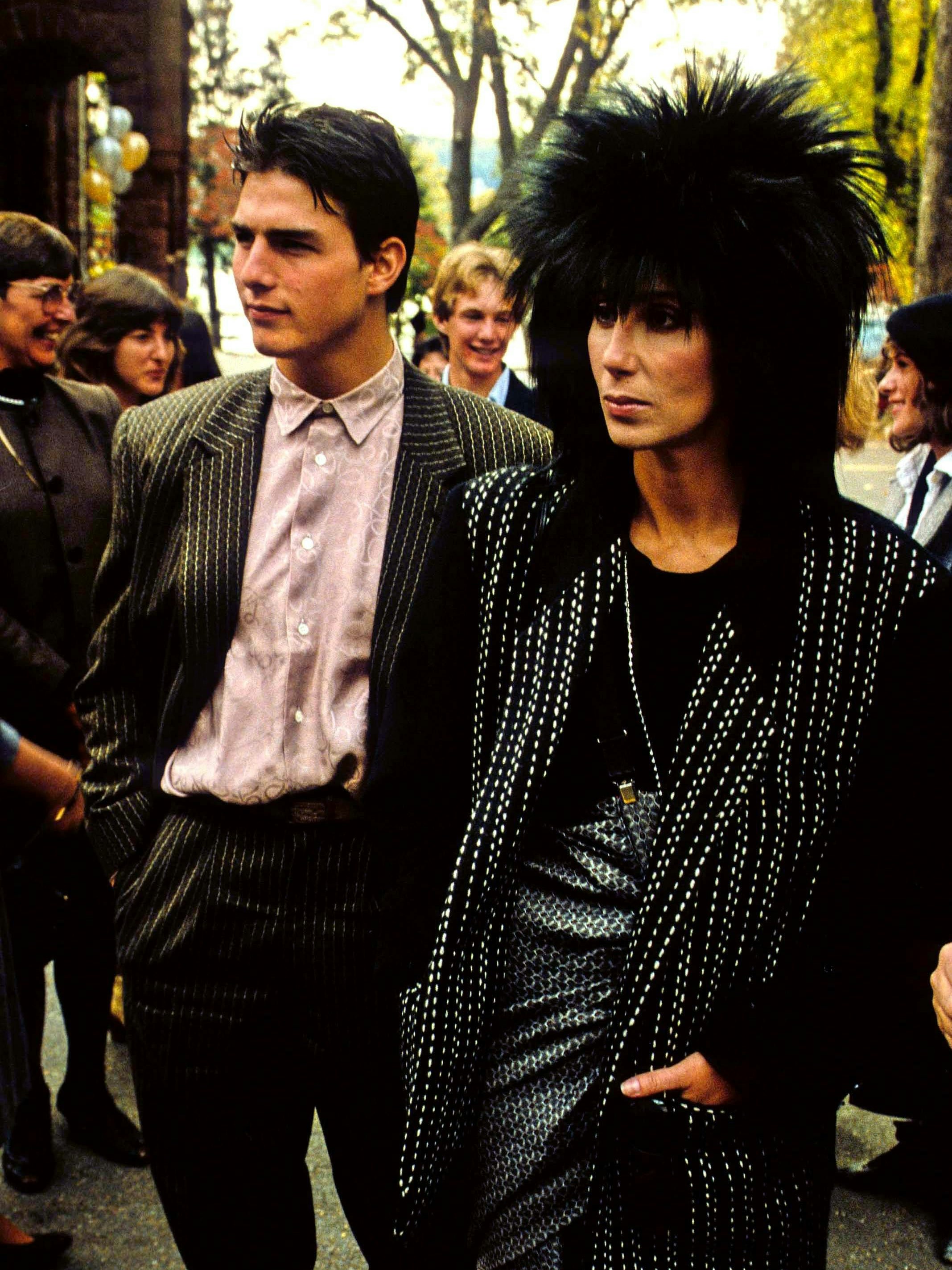 Erst kürzlich verriet Cher: " Ich musste einige Zeit und Energie investieren, um ihm beizubringen, wie man eine Frau im Bett zufrieden stellt. Ich habe Tom wirklich alles beigebracht. Am Anfang unserer Beziehung war er ein guter, ruhiger Typ. Und als wir uns trennten, war er der perfekte Liebhaber."