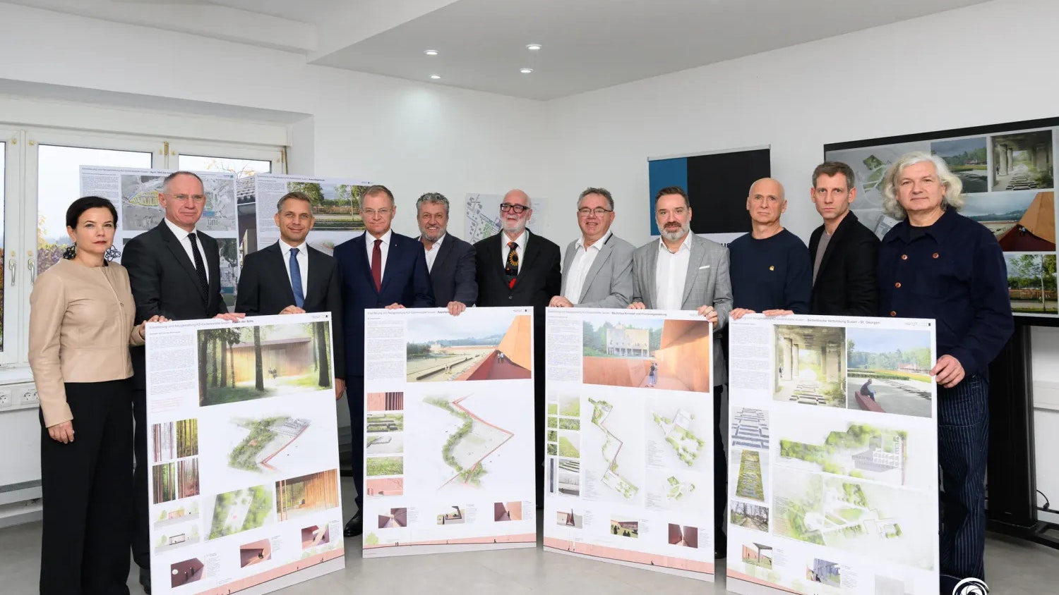 Auch Innenminister Karner, Minister Hattmannsdorfer und LH Stelzer waren bei der Präsentation dabei.