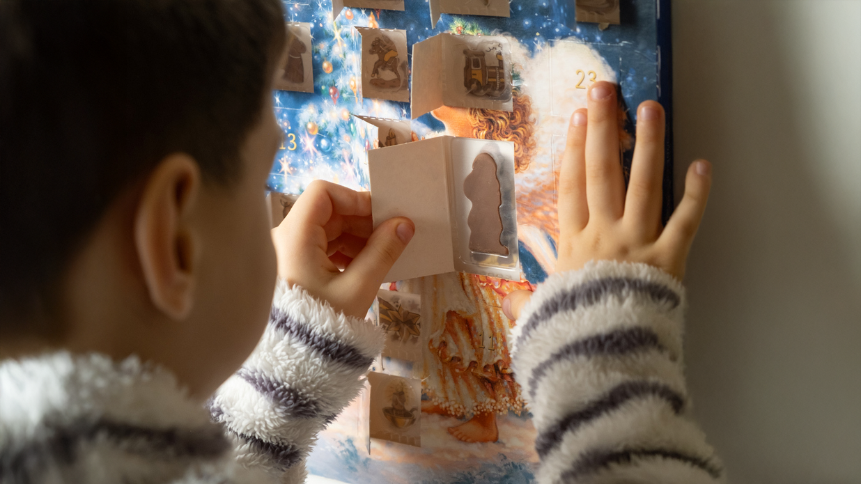 Schoko-Adventkalender sind bei Klein und Groß jedes Jahr ein Hit. (Symbolbild)
