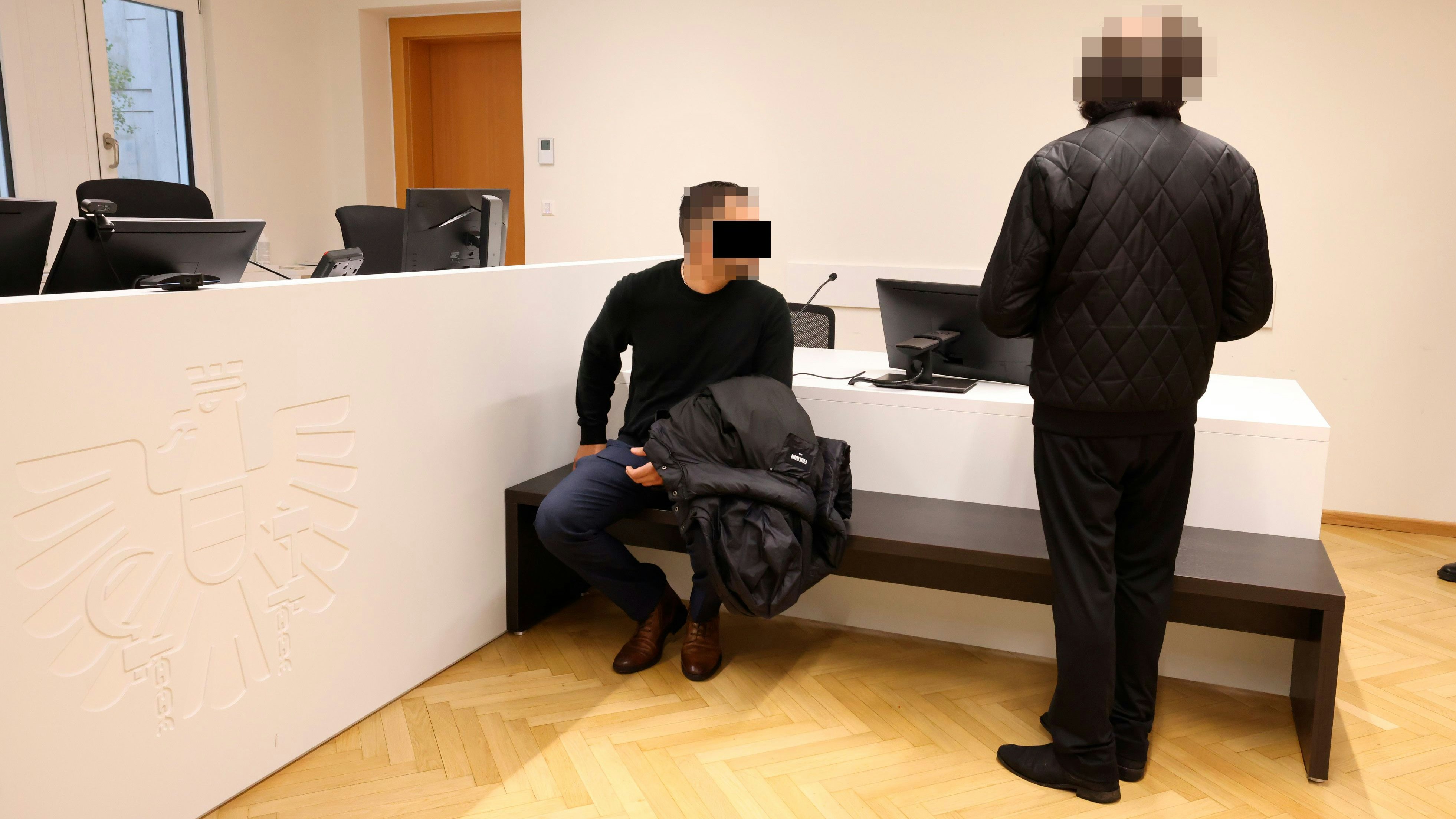 Heute.at - Familie verprügelt Foodora-Lieferant auf offener Straße