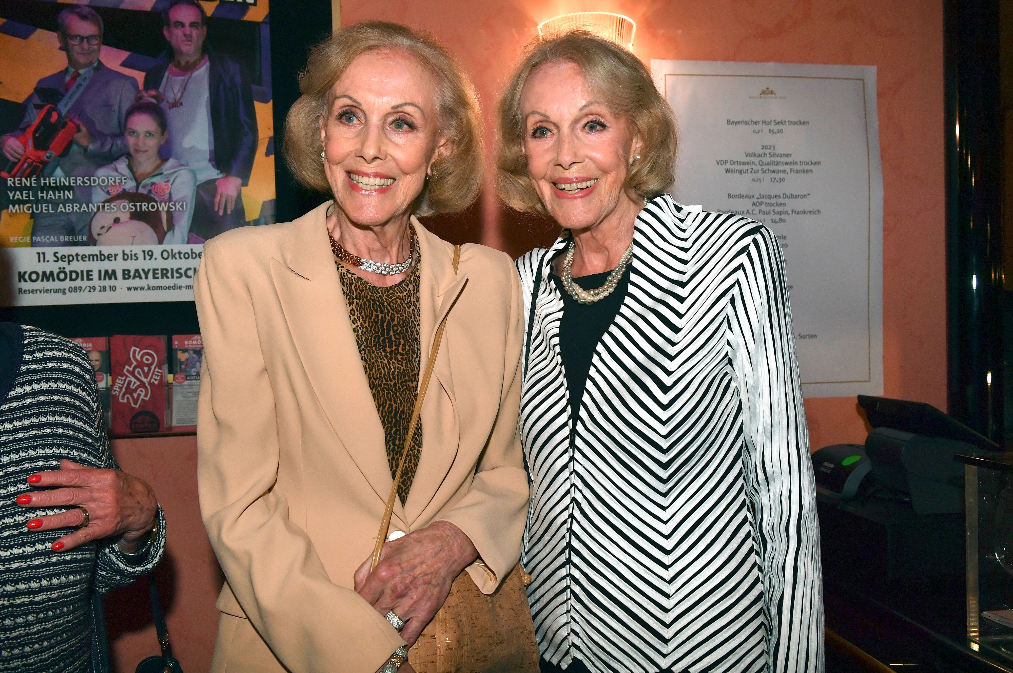  Alice und Ellen Kessler.