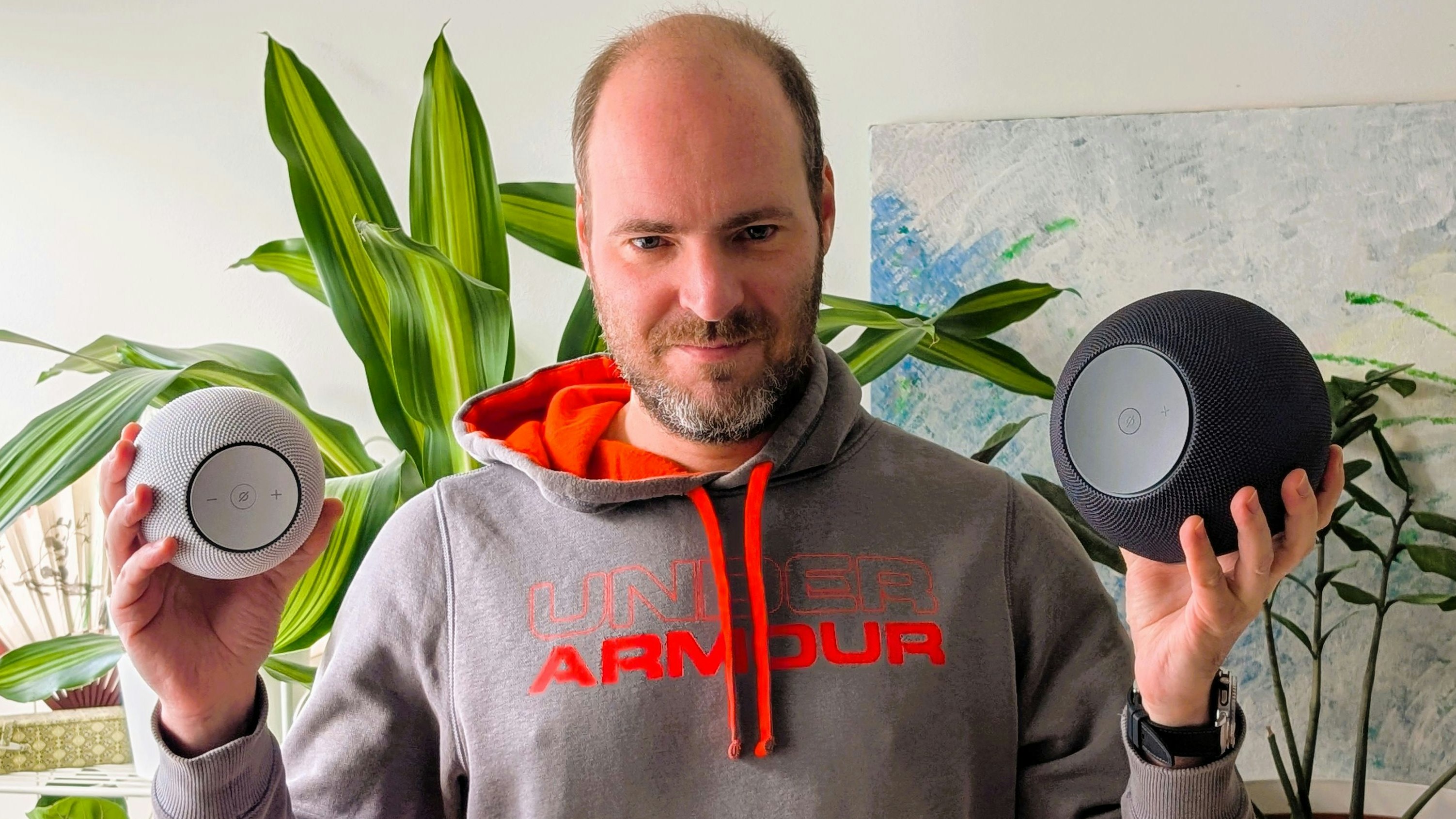 Heute.at - Dot Max versus Studio – Amazons großer Echo-Showdown