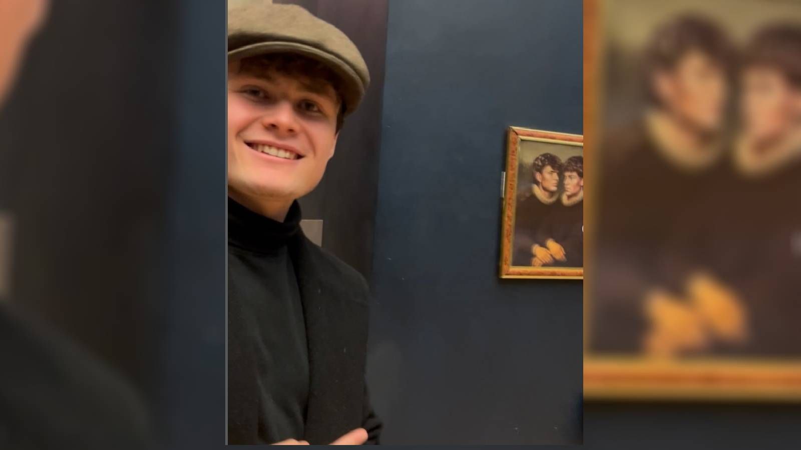 Zwei Influencer haben ein Gemälde im Louvre platziert.