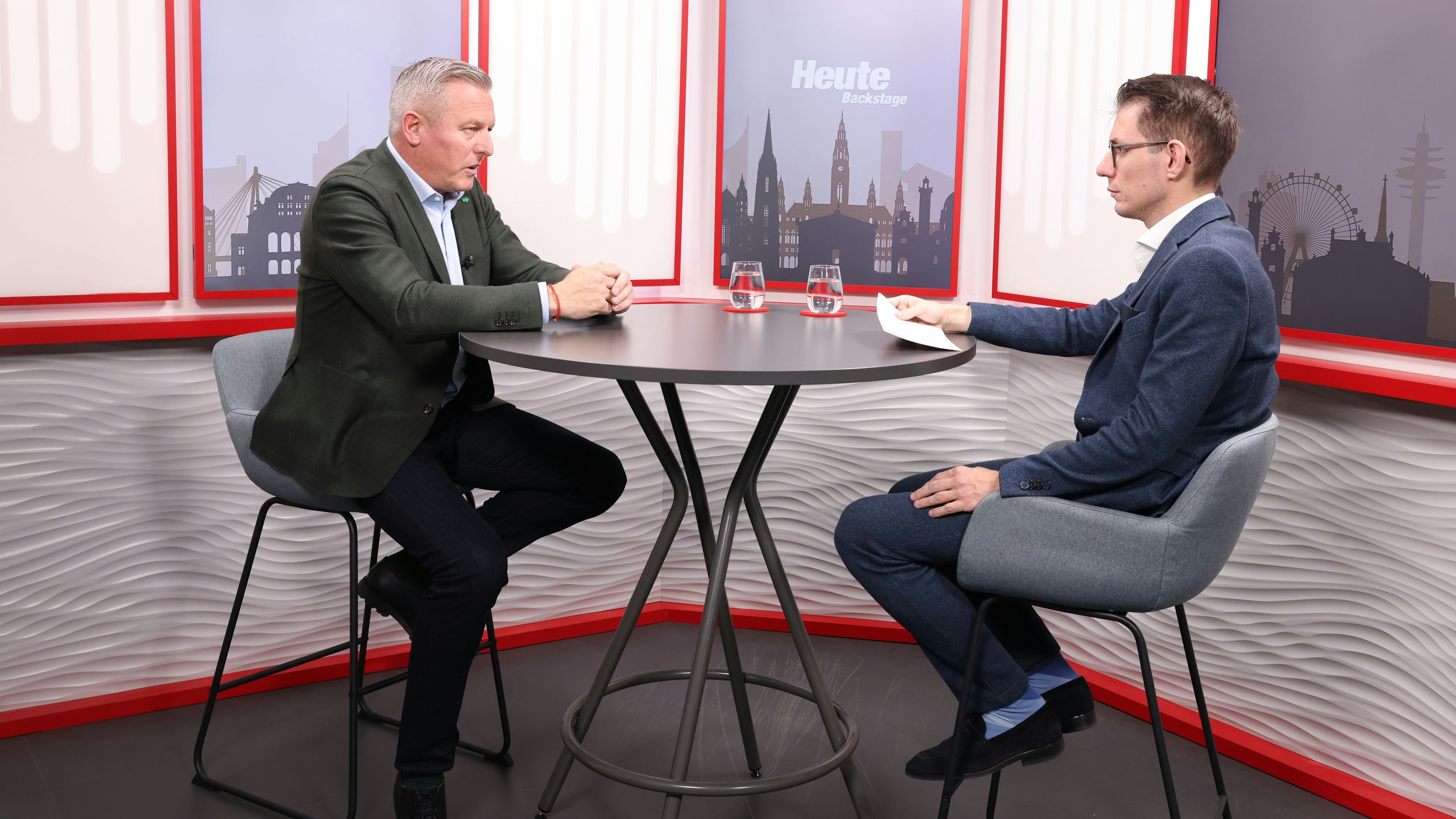 Kunasek im Talk mit "Heute"-Chefredakteur Oistric