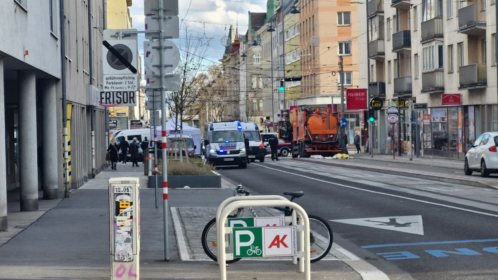 Heute.at - Schwerer Unfall in Wien – eine Frau ist tot