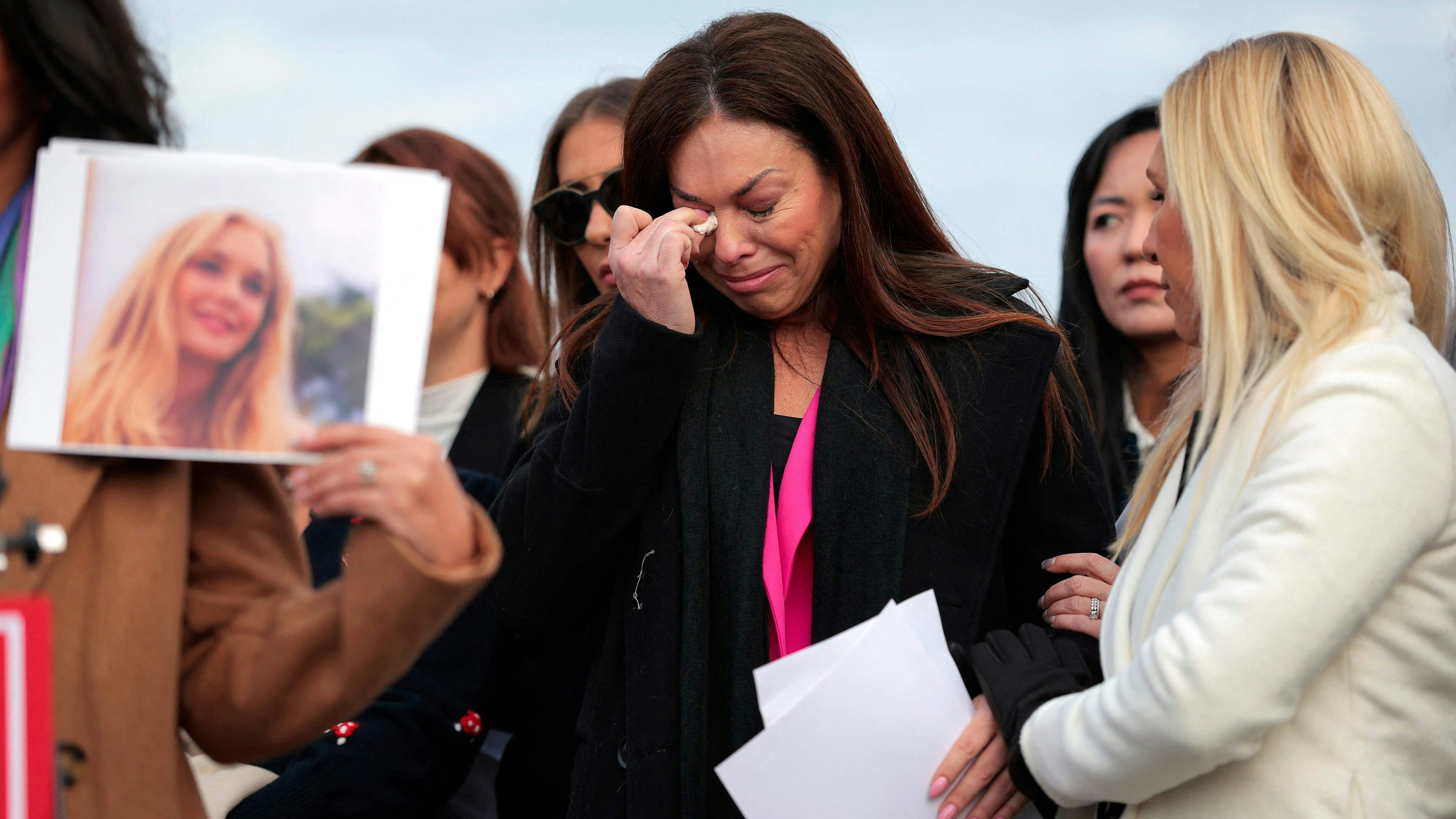Heute.at - Opfer schildern: So lief Epsteins Missbrauchs-System