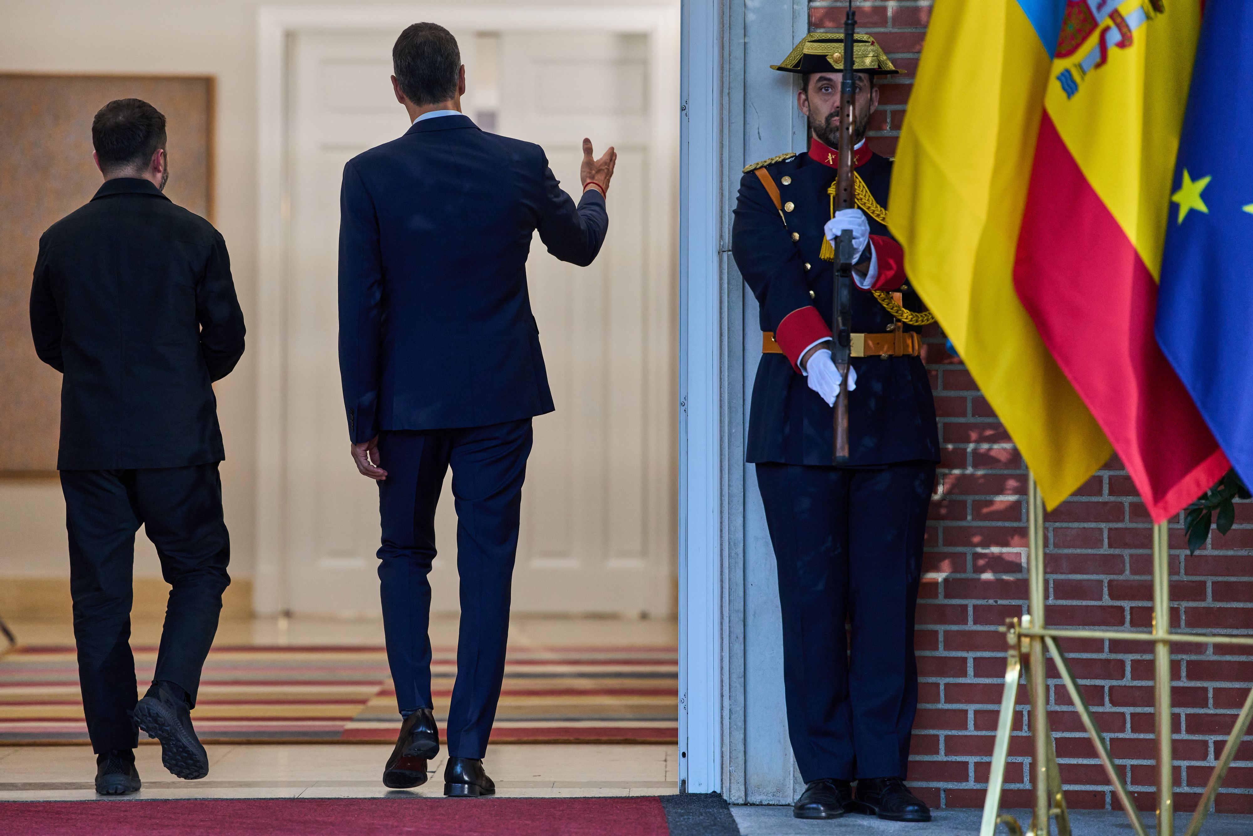 Selenskyj bei Spaniens Ministerpräsident Pedro Sanchez 