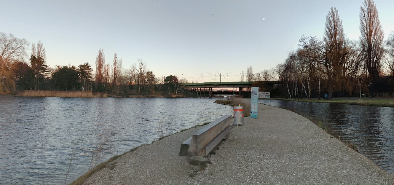 Mehrere bewaffnete Jugendliche, zwei Opfer in Blutlachen: Tatort Wasserpark in Floridsdorf.