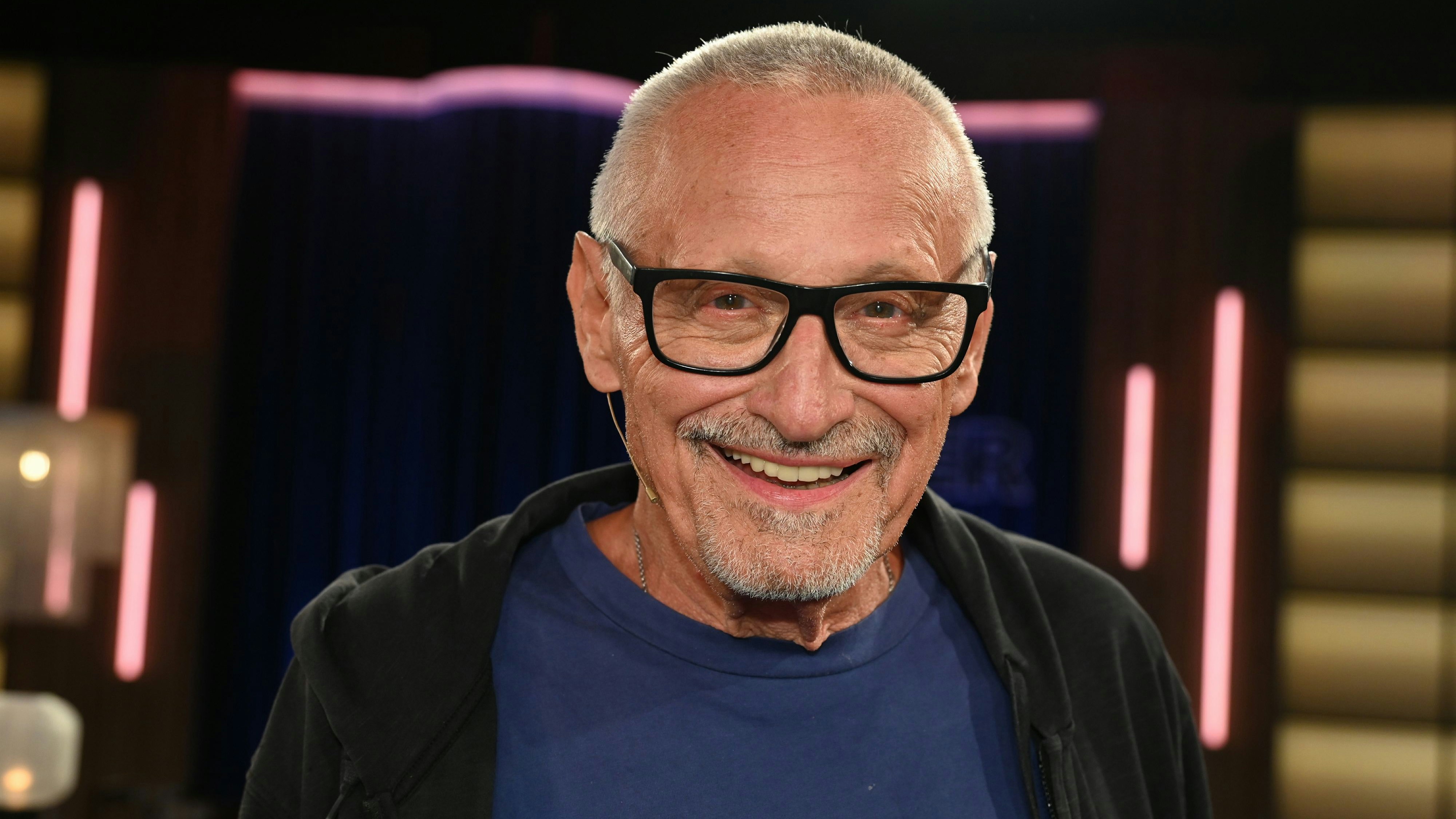 Heute.at - Vor Wien-Show: Sänger gesteht Beziehung mit 15-Jähriger