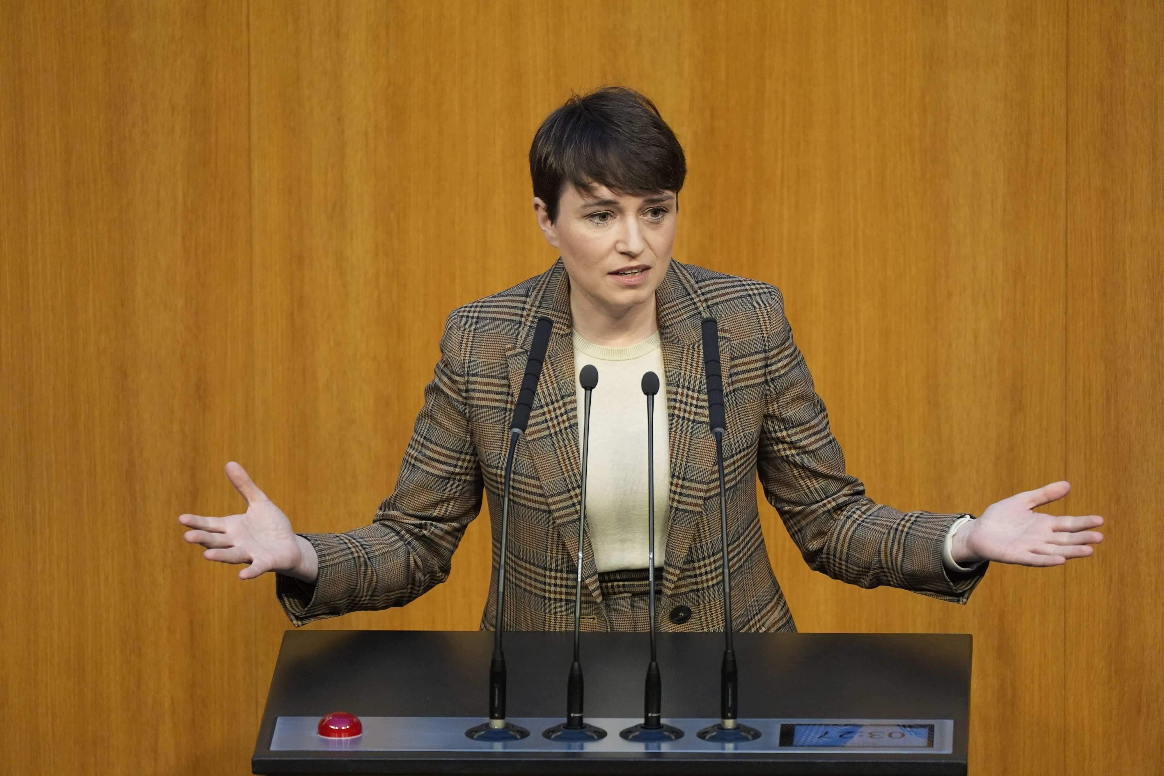 Sigrid Maurer geht mit der Bundesregierung hart ins Gericht. Archivbild.