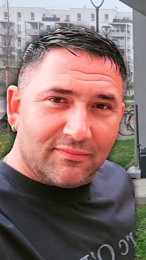 Rauchverbot auf Terrasse: Wiener muss nach Nachbarschaftsstreit 13.000 Euro zahlen. Gericht entscheidet über feste Rauchzeiten in Floridsdorf.