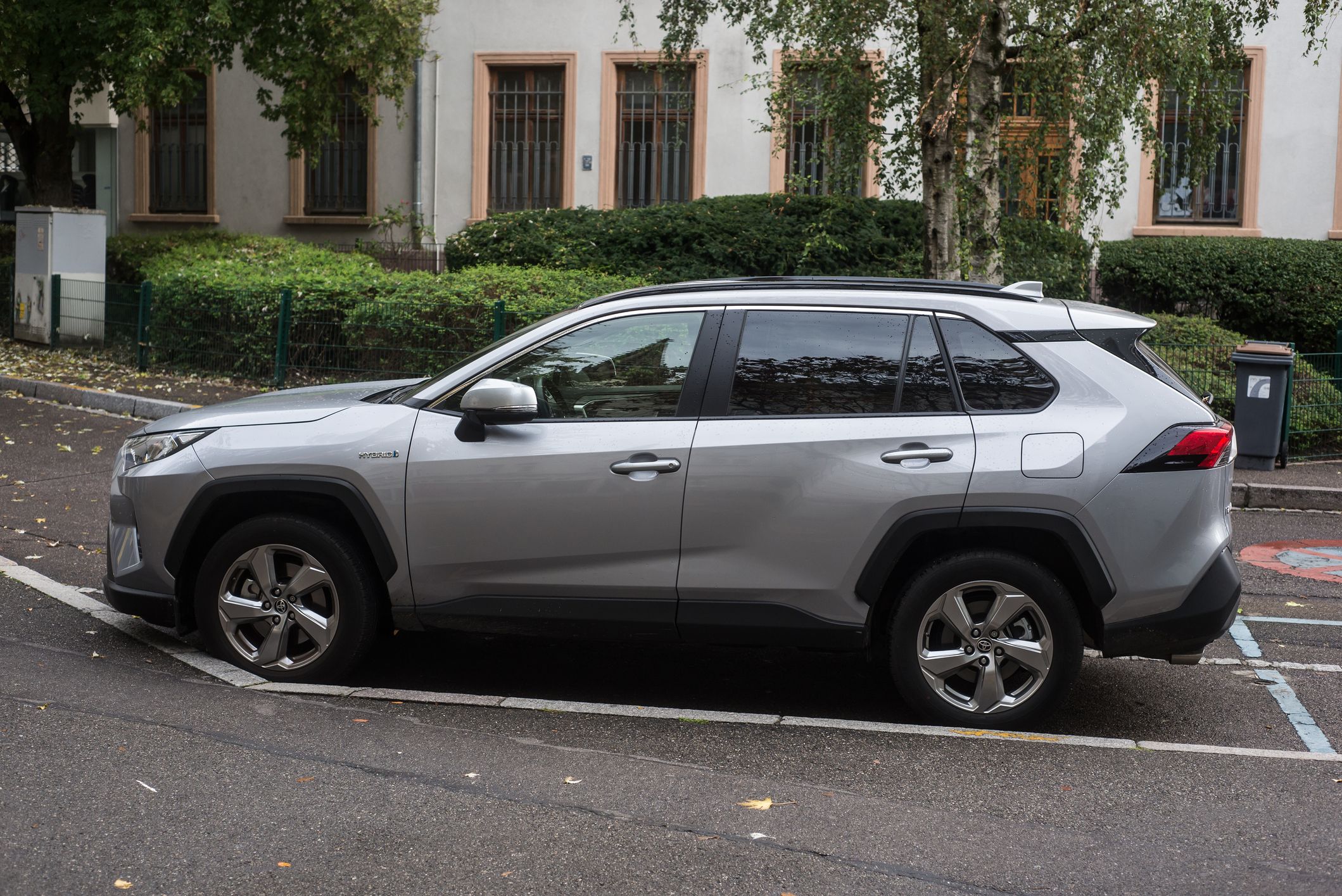 Täter hatten es auf teure Toyota-Modelle, wie den Rav4, abgesehen. 