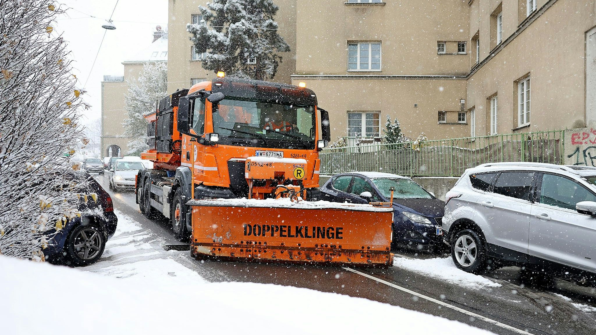 Heute.at - Schnee-Alarm in Wien – Winterdienst im Dauereinsatz