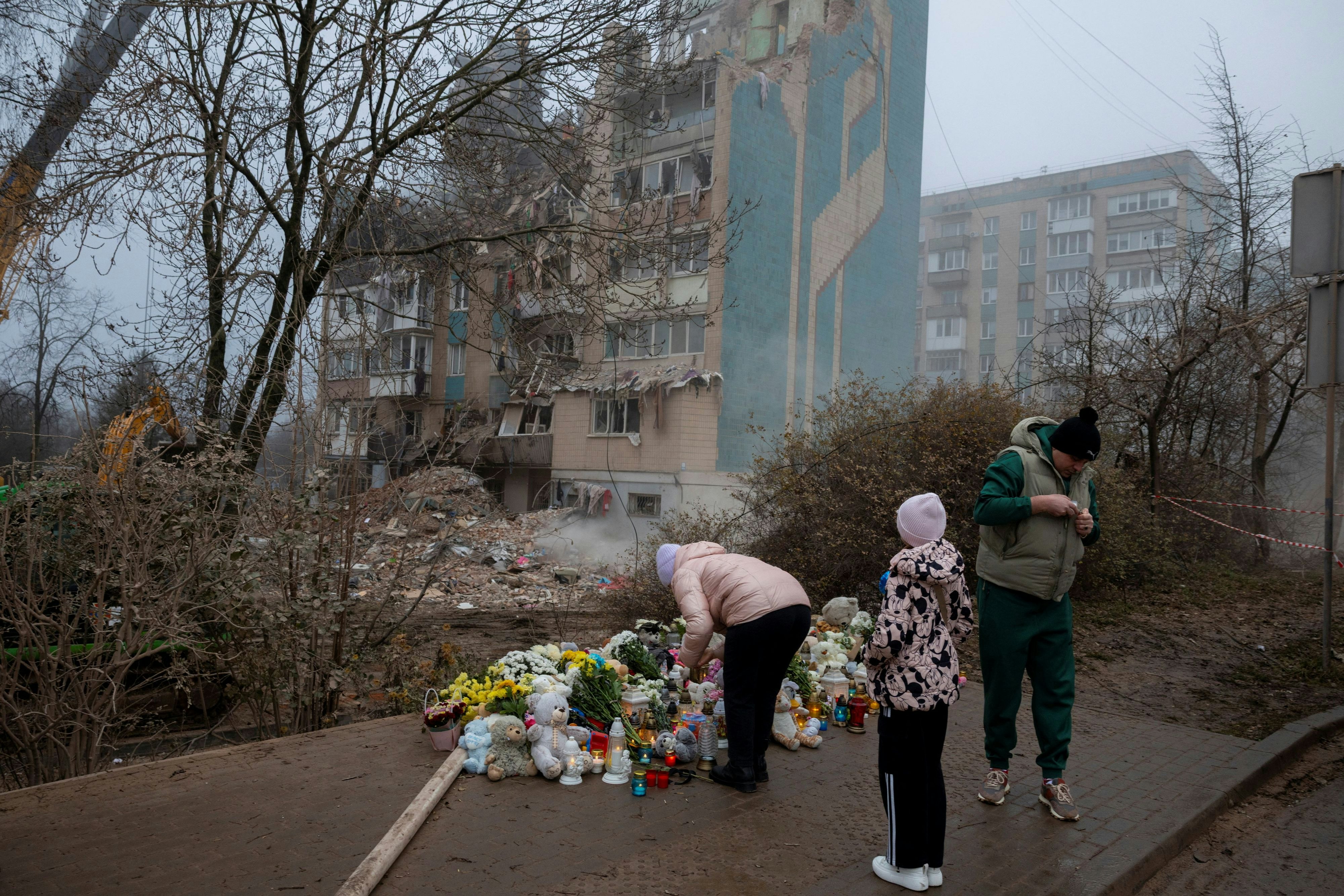 Totengedenken in der ukrainischen Stadt Ternopil nach einem russischen Raketenangriff: Insgesamt starben dort in dieser Woche 25 Menschen