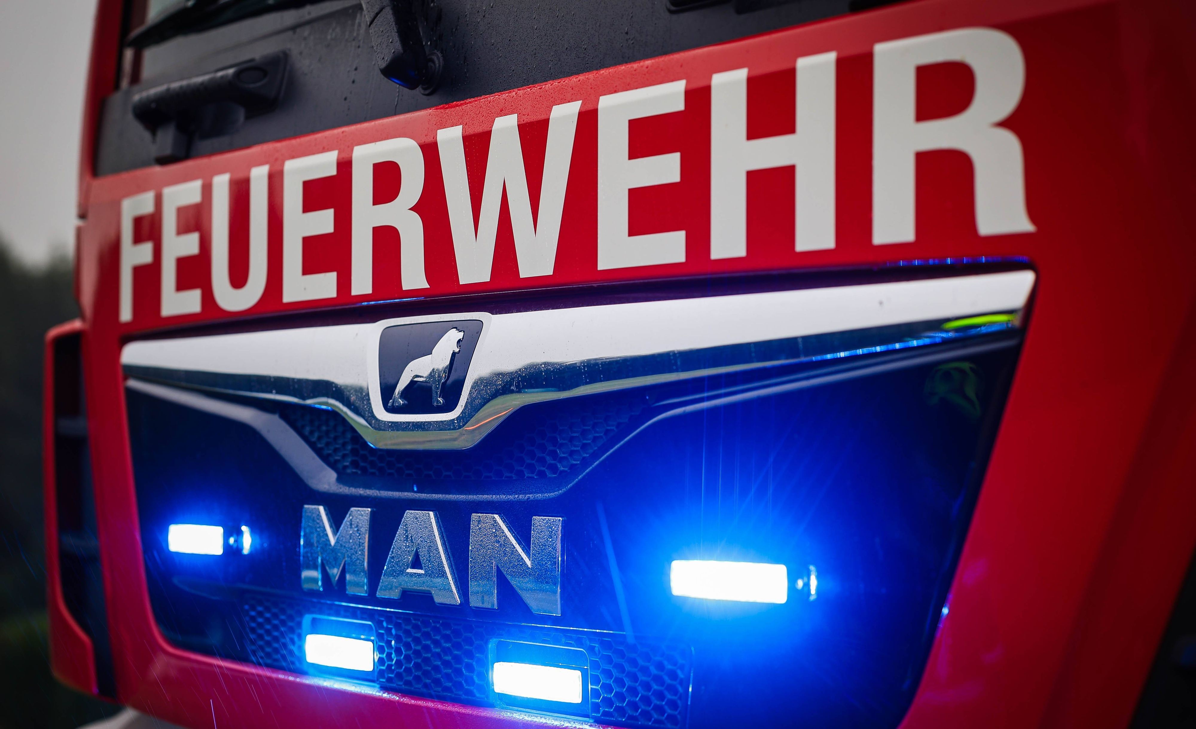 Die Feuerwehr Obergralla stand mit 16 Kräften im Einsatz
