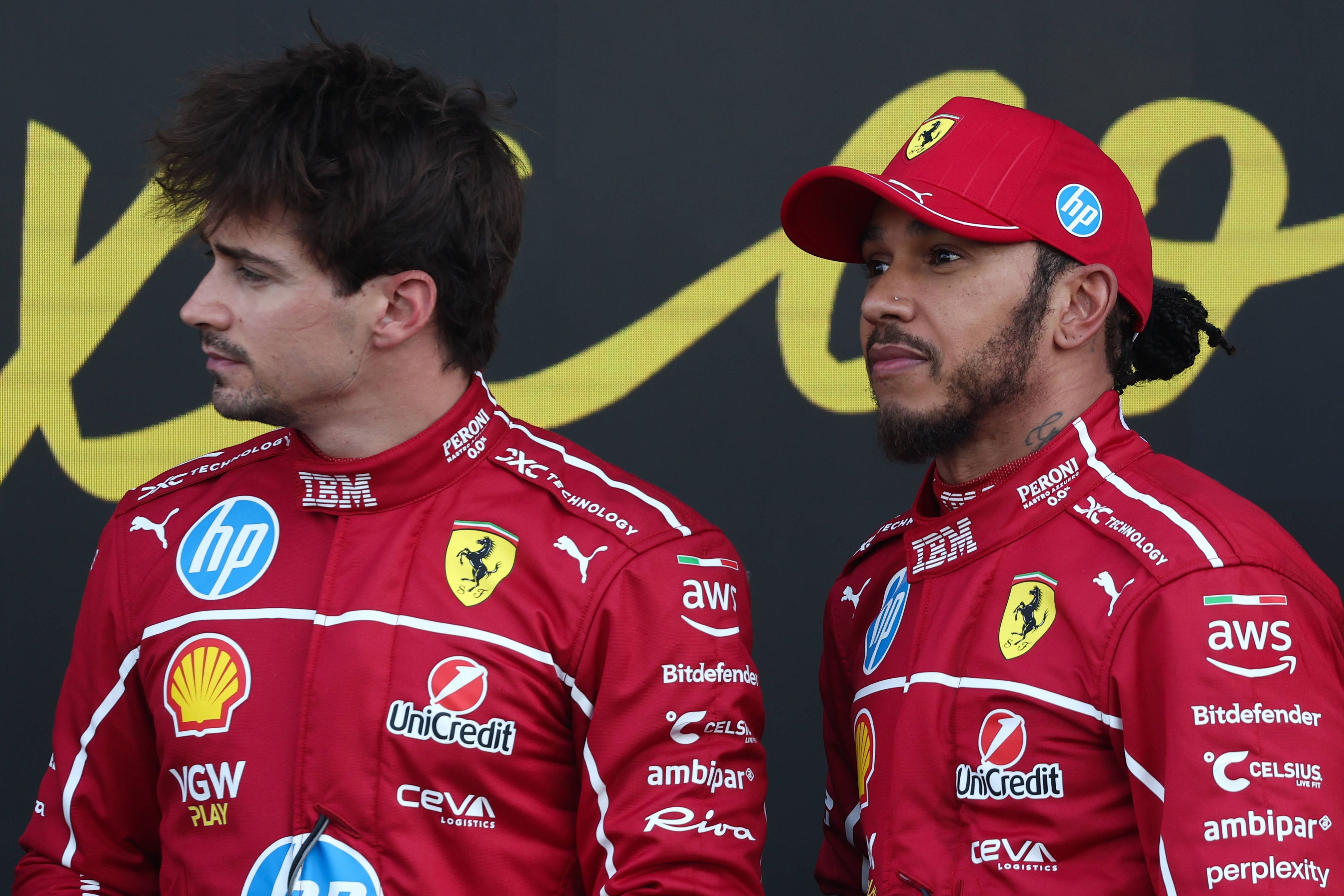 Charles Leclerc und Lewis Hamilton.