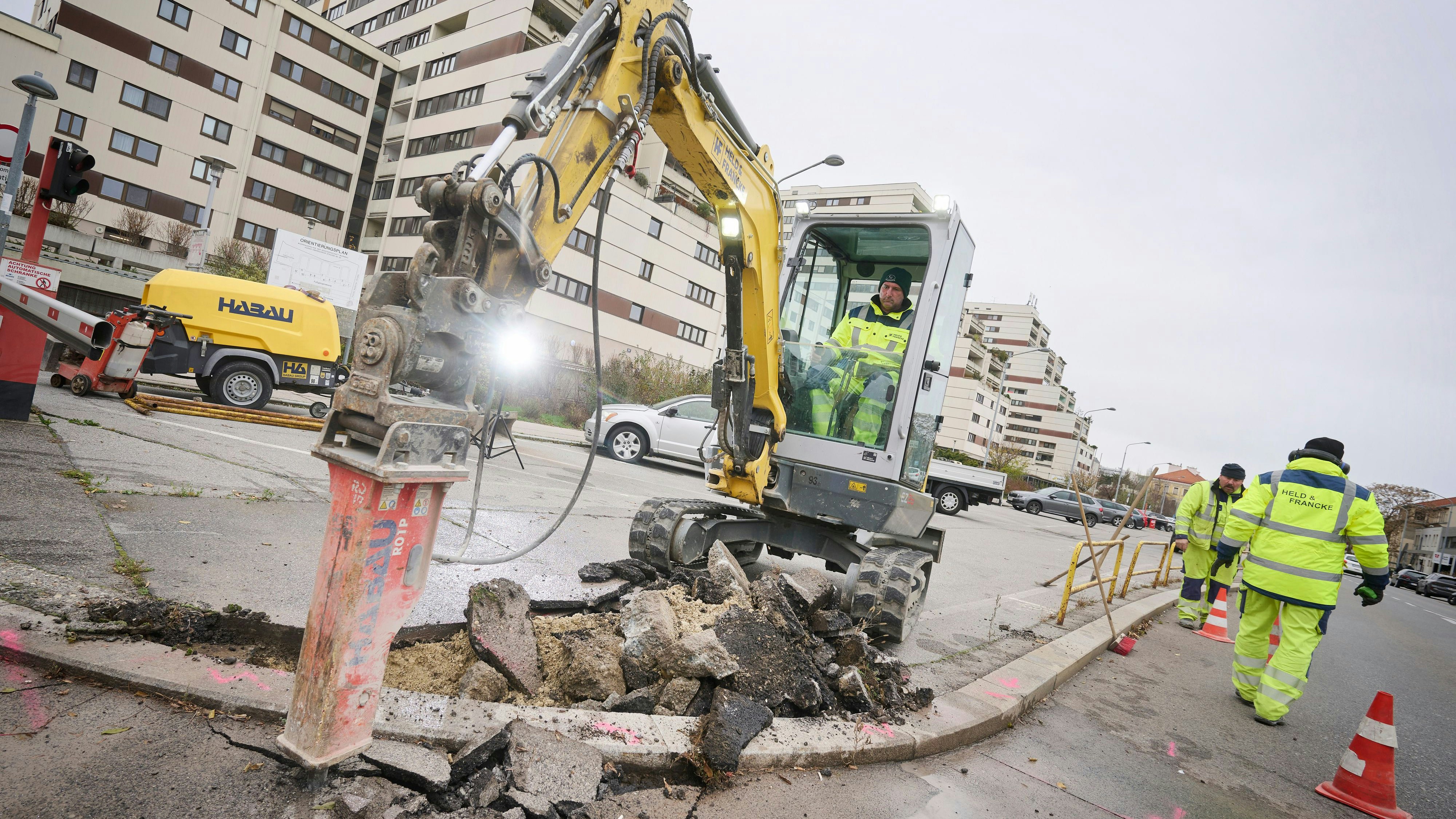 Heute.at - Fernwärme läuft – letzter Endspurt in Simmering
