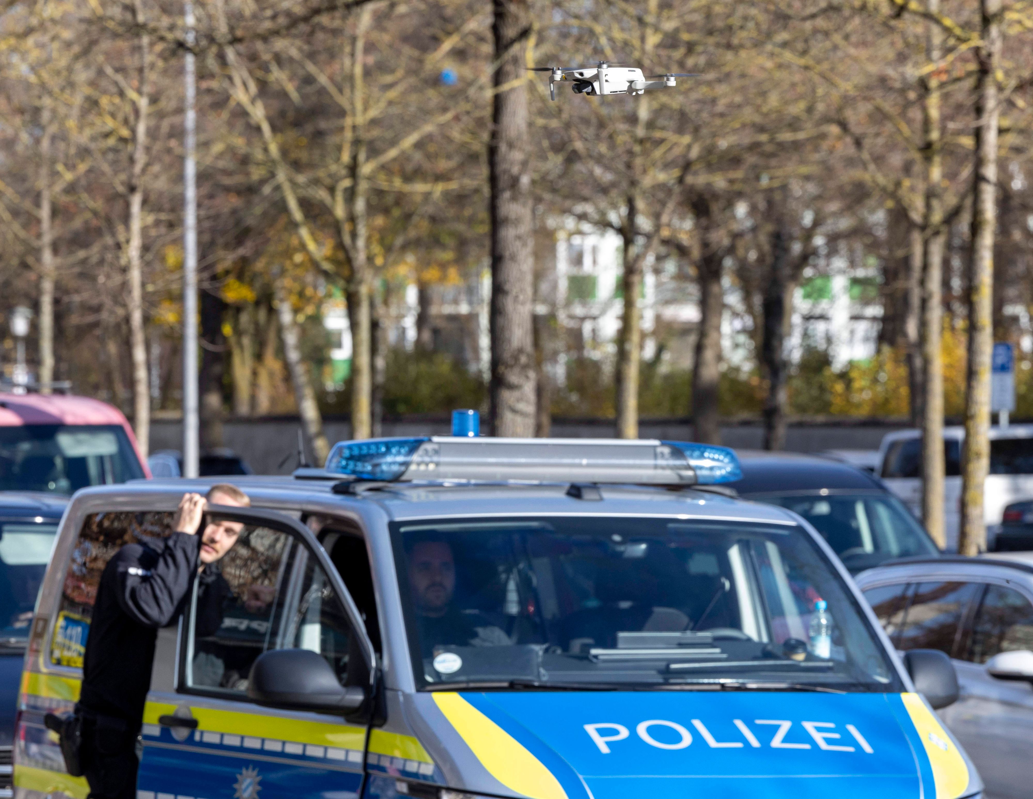 Die Polizei geht von einem Gewaltverbrechen aus. Symbolbild.