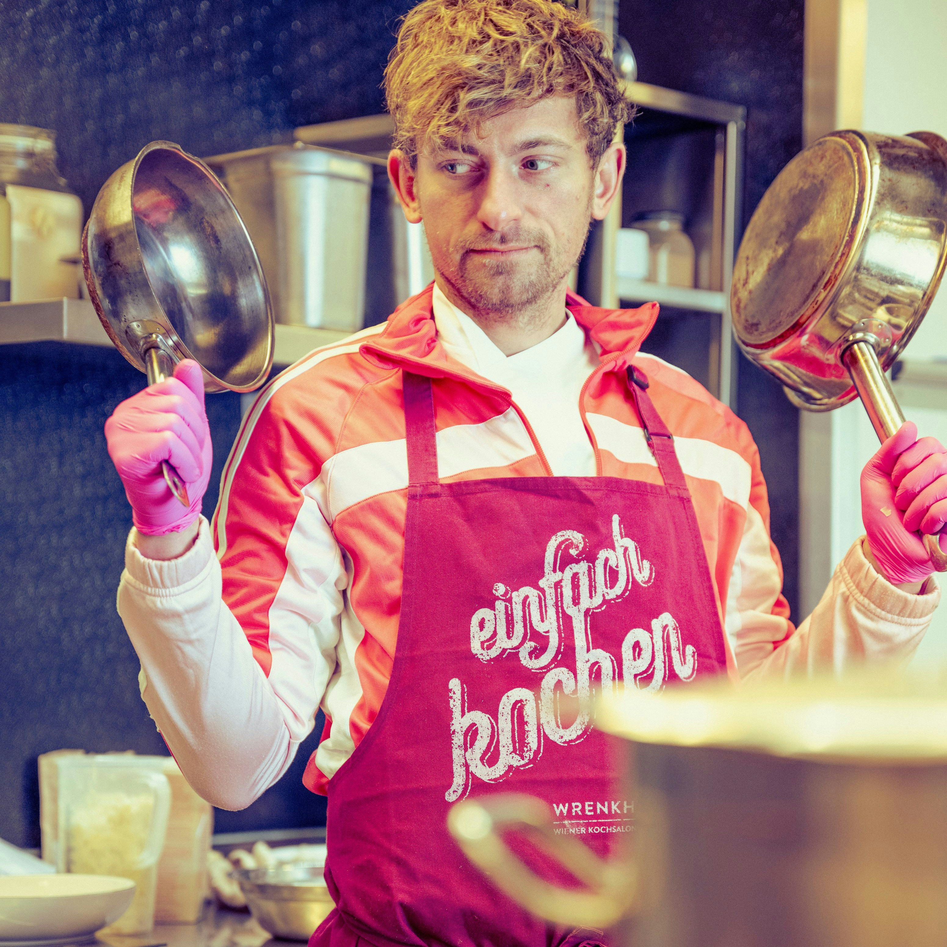 Karl Wrenkh, Chef bei Wrenkh Restaurant &amp; Kochsalon<a href="https://at.linkedin.com/in/karl-wrenkh-5735b612b"></a><a href="https://at.linkedin.com/in/karl-wrenkh-5735b612b"></a><a href="https://at.linkedin.com/in/karl-wrenkh-5735b612b"></a>