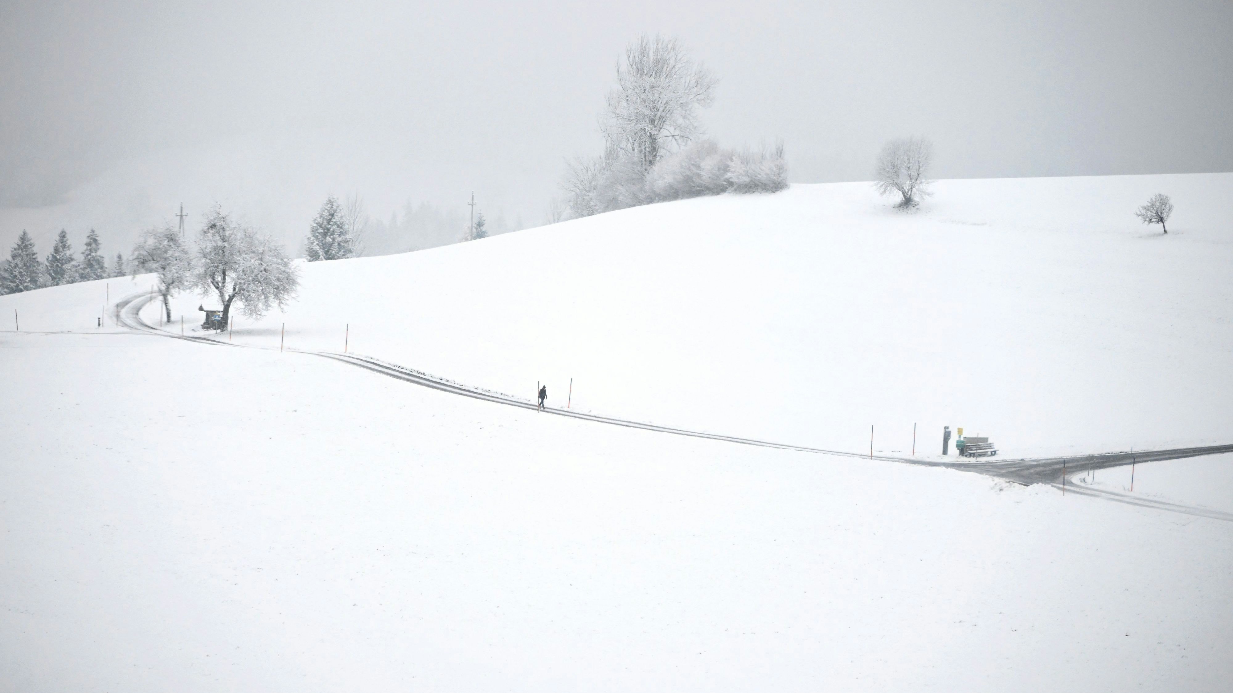 Heute.at - Halber Meter Schnee! Top-Experte überrascht alle