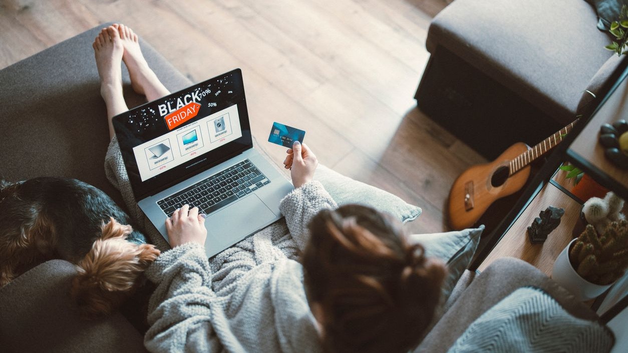 Heute.at - Black Friday naht: So schützt Du Dich vor teuren Fallen