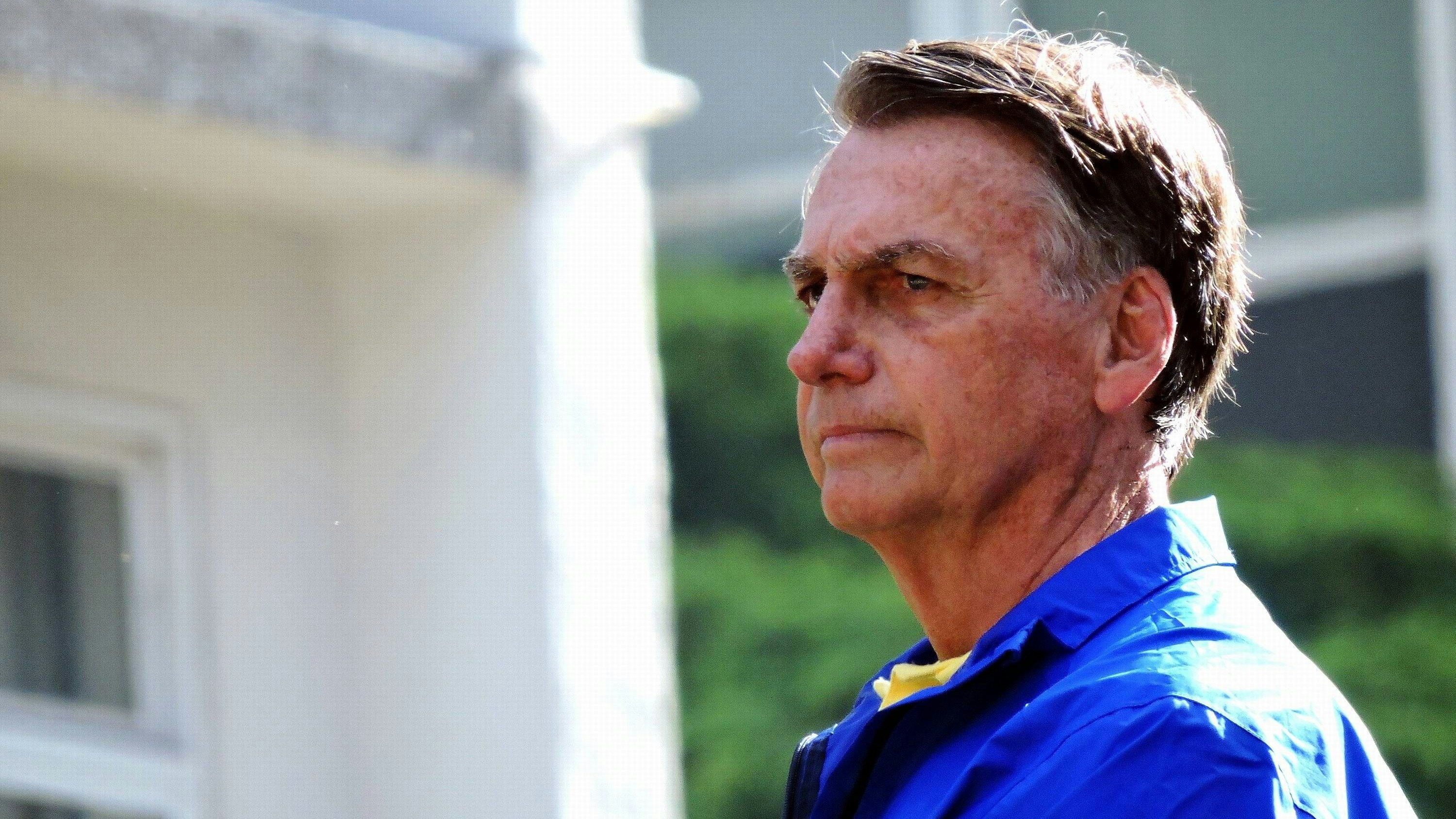 Heute.at - Bolsonaro wegen Fluchtgefahr in Brasilien in Haft