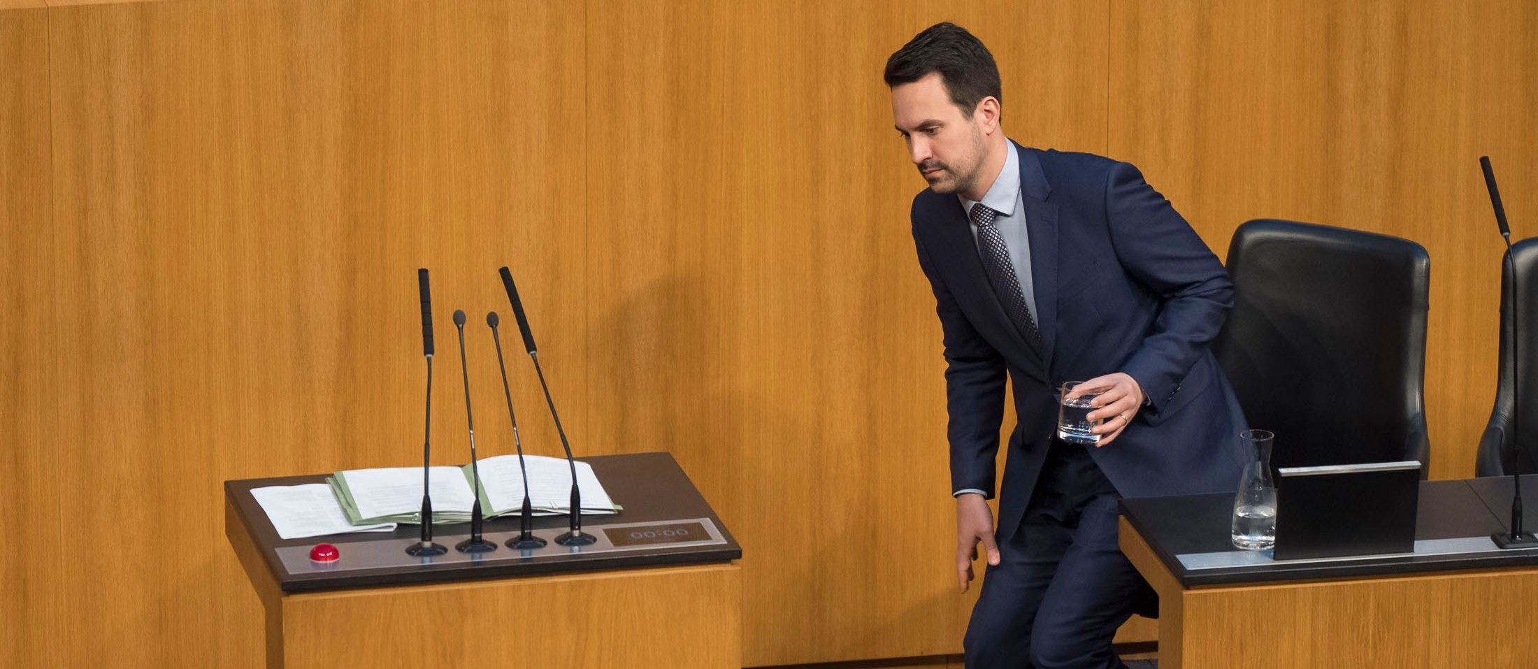 ... jetzt muss man selbst als Minister alles selber machen