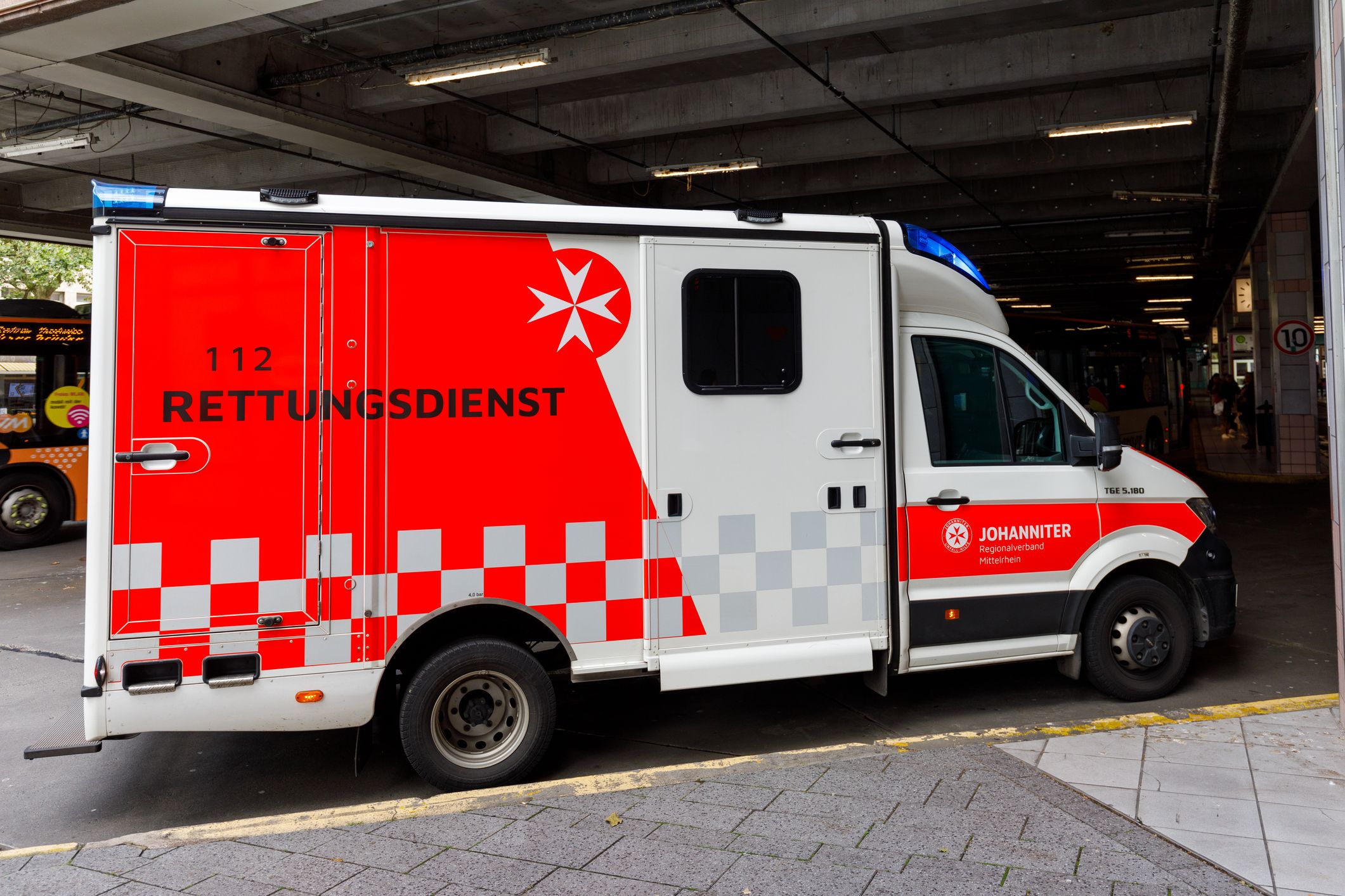 Der Mann erlitt tödliche Verletzungen. (Symbolbild)