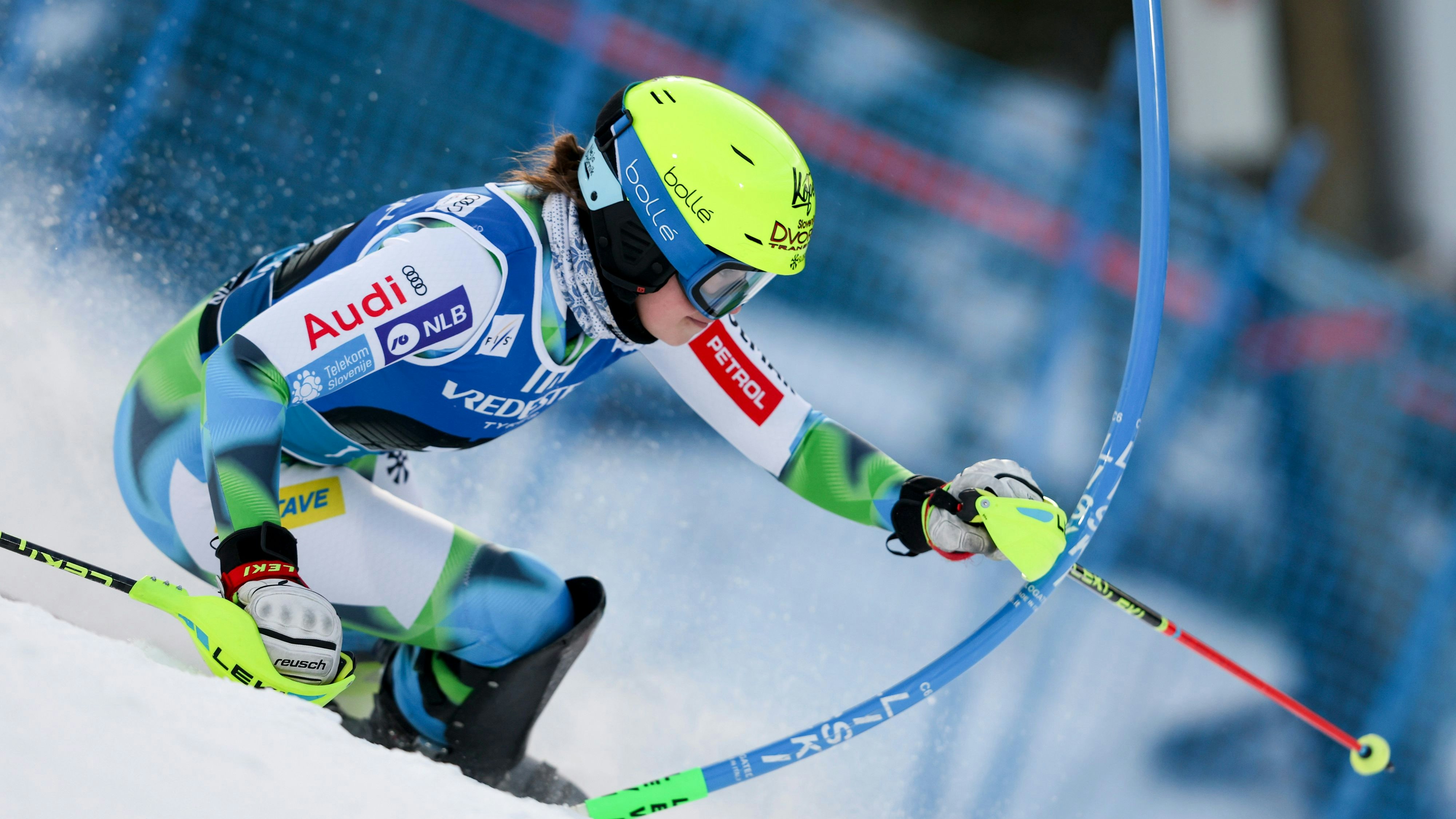 Heute.at - Schien- und Wadenbeinbruch stoppt Ski-Shootingstar