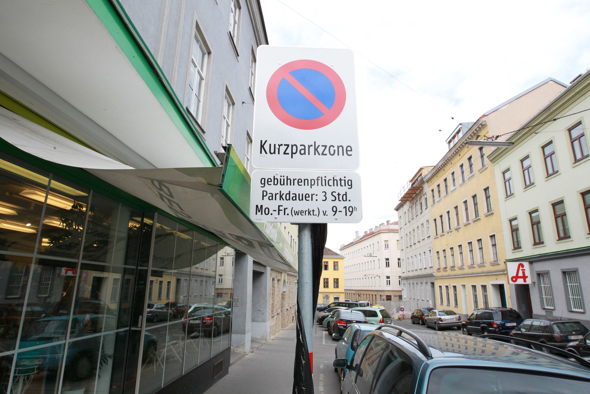 Heute.at - Fleckerlteppich: Gratis-Parken sorgt für Polit-Streit