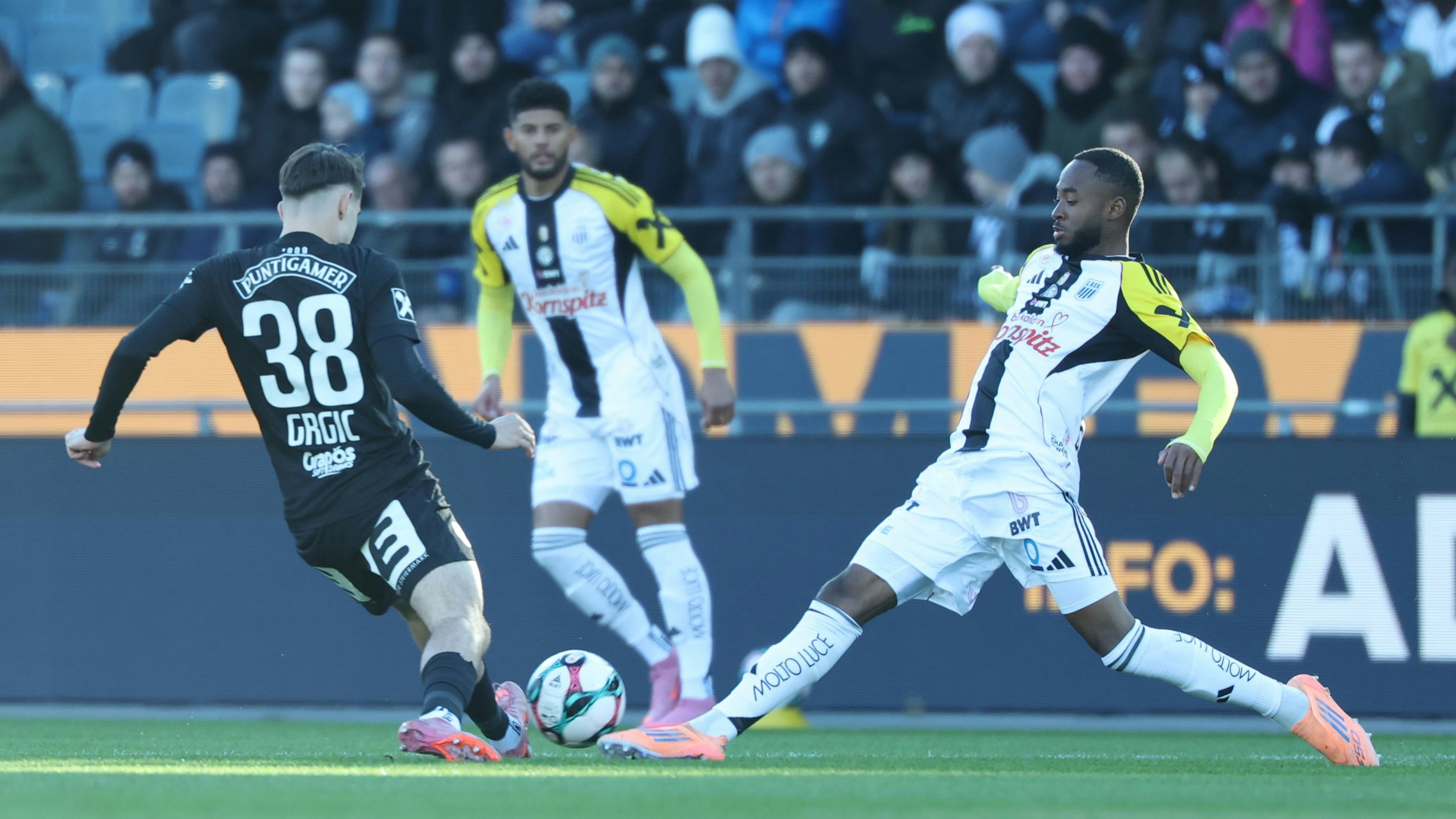 Heute.at - LASK und Wattens drehen Rückstände in Siege um