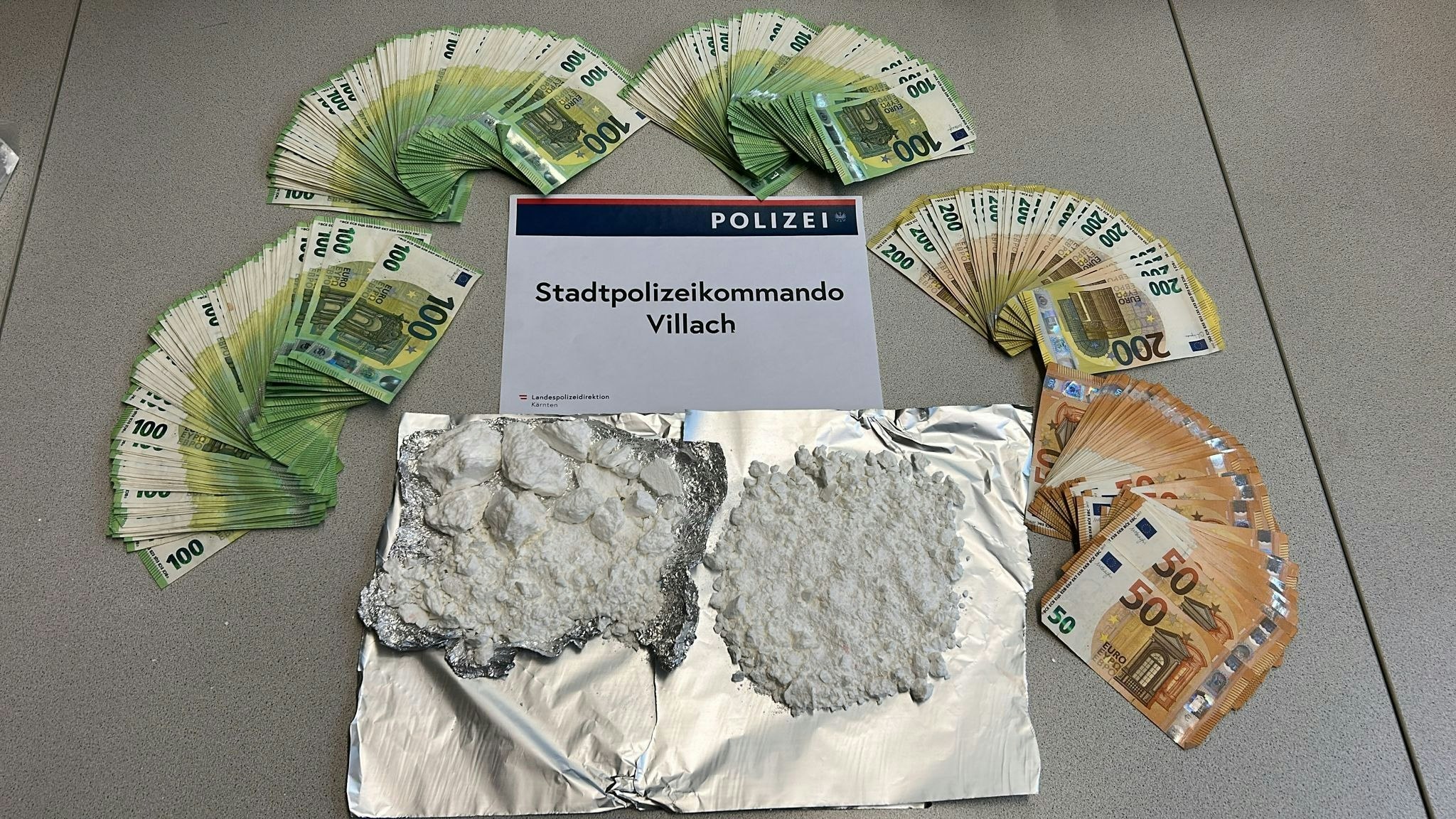 Heute.at - Razzia in Villach – Dealer und Kunde festgenommen