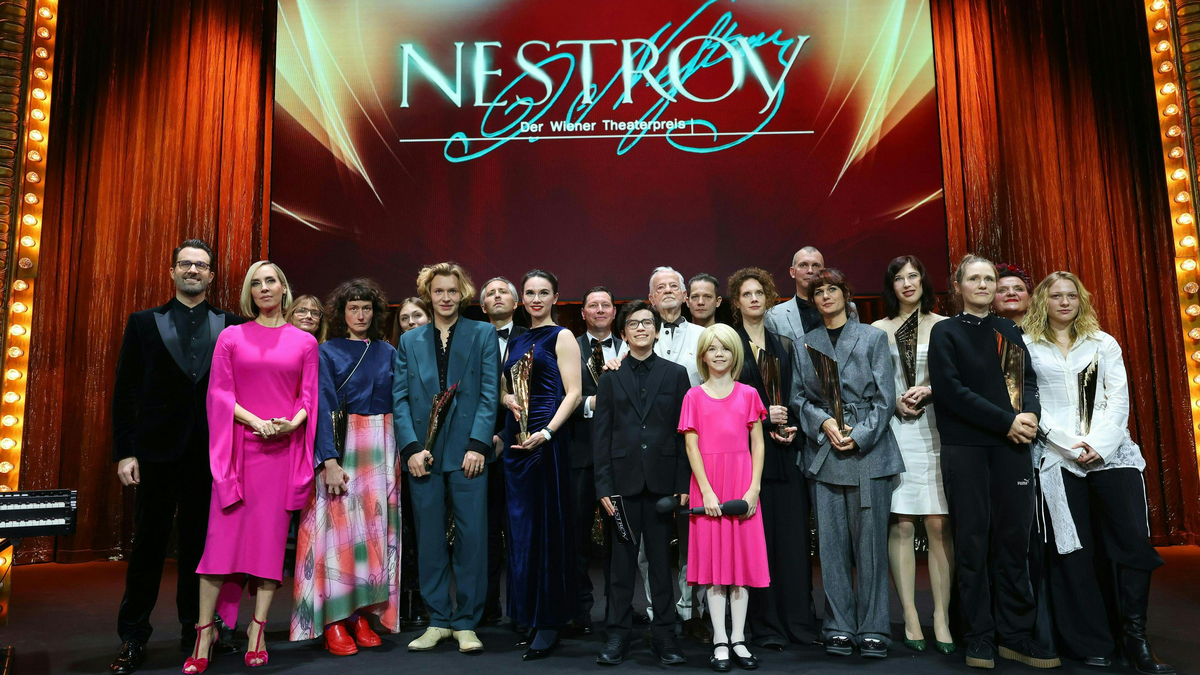 Heute.at - Bühne frei für Theaterstars: Das sind Nestroy-Gewinner