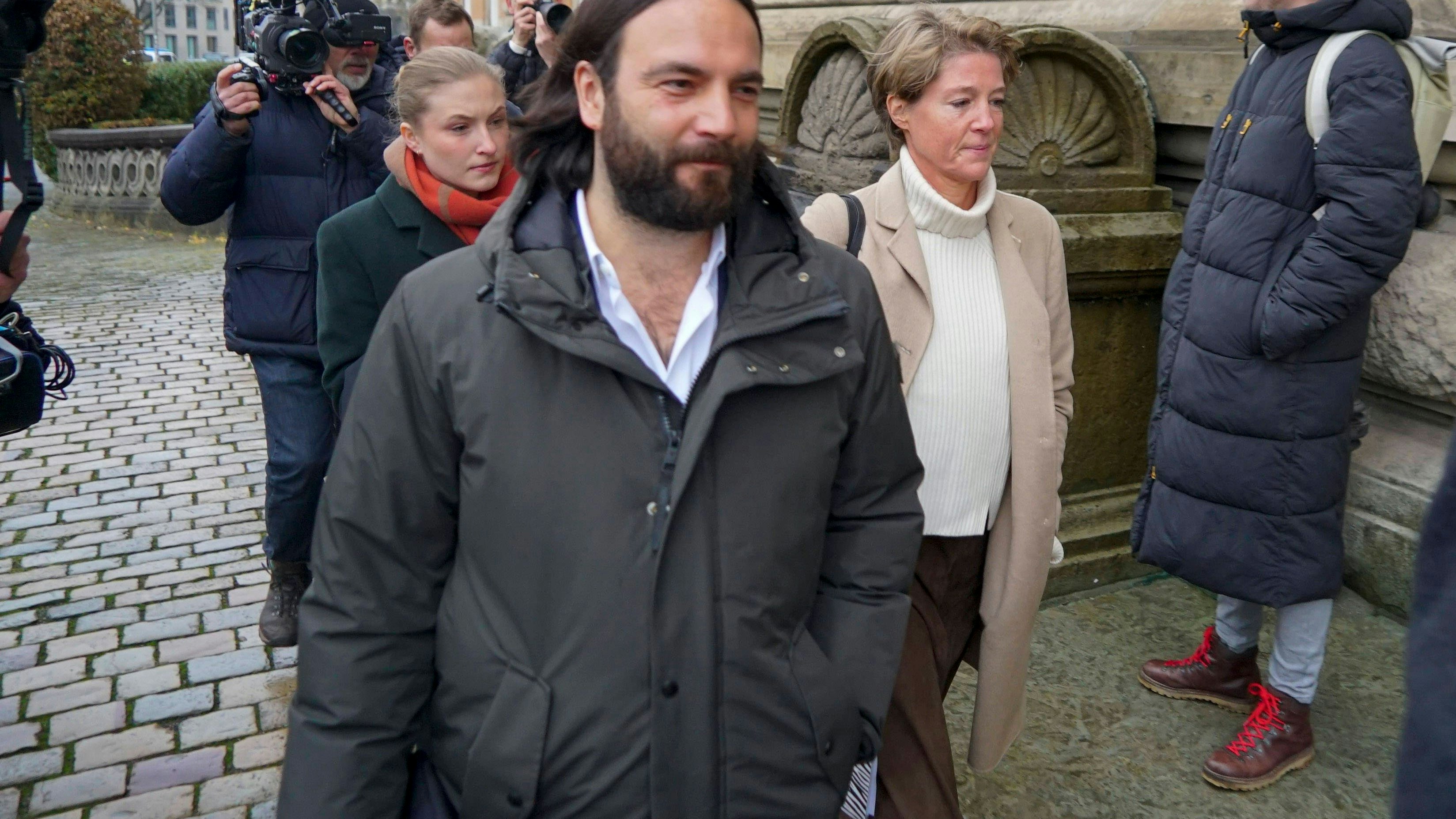 Heute.at - Entführer von Block-Kindern soll GNTM-Teilnehmer sein