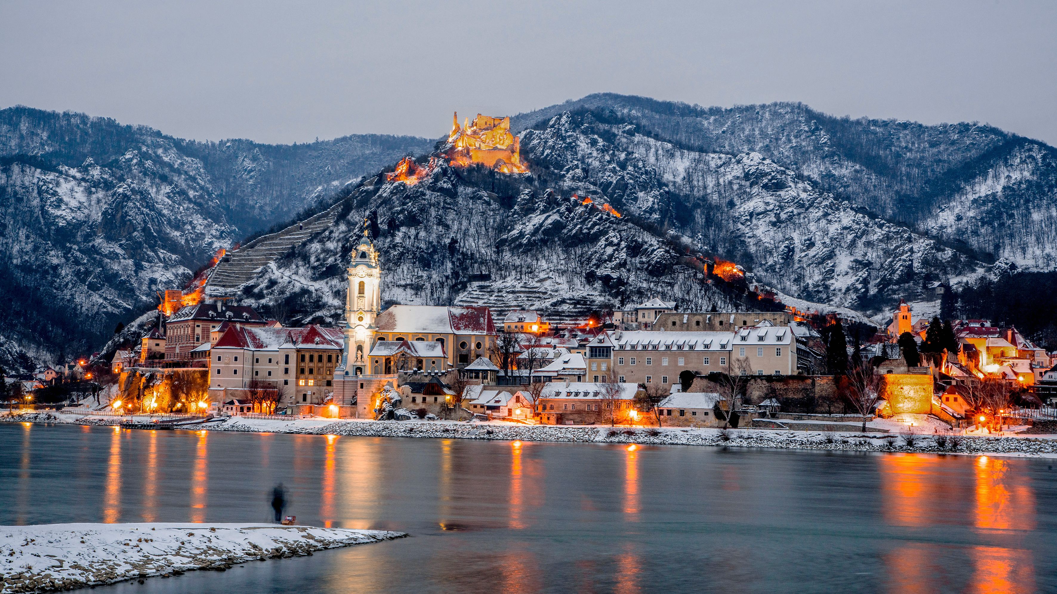 Das Donaustädtchen Dürnstein erstrahlt diesen Winter in besonderem Glanz.