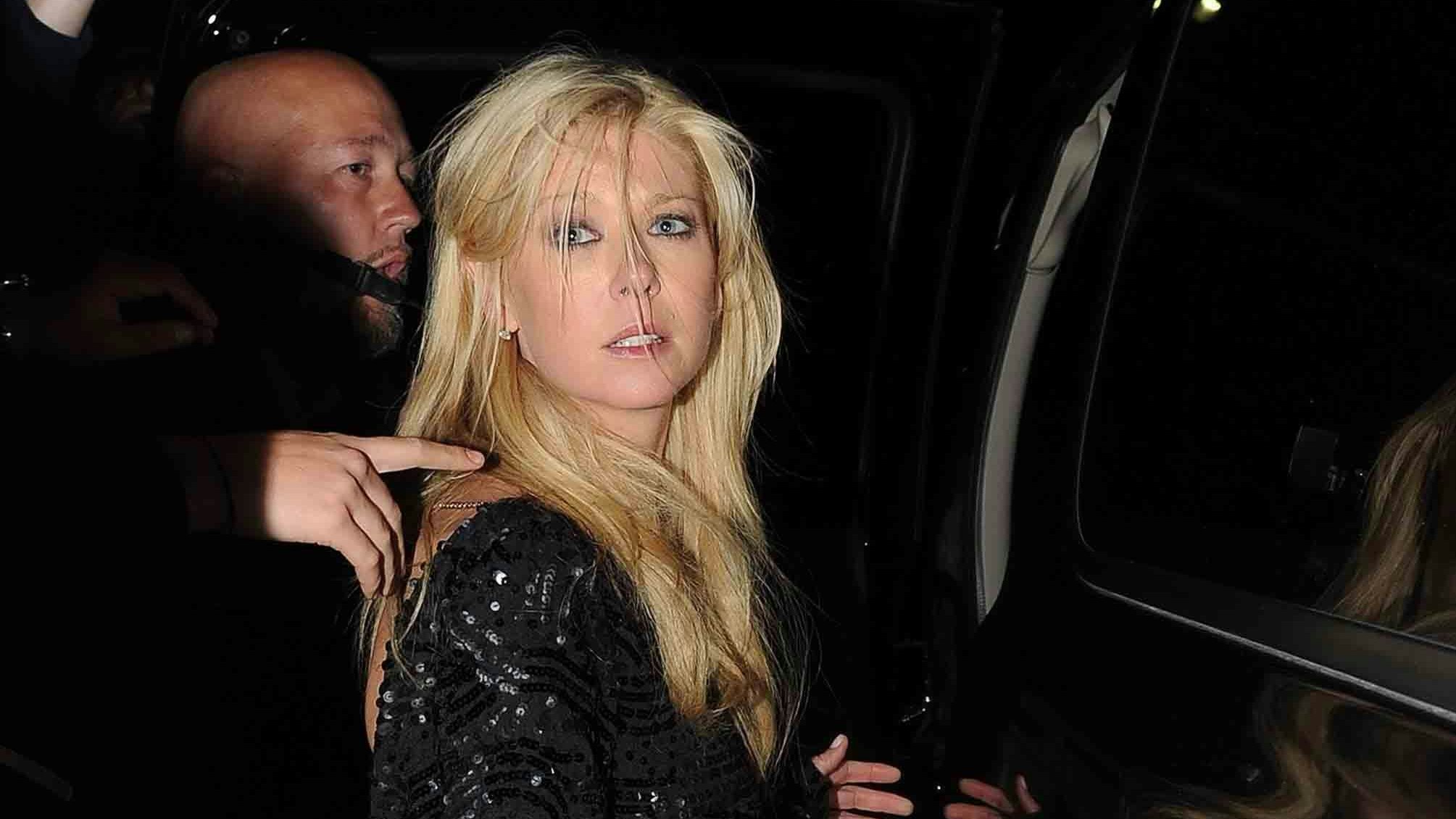 American Pie"-Star am Boden – Große Sorge! Tara Reid kollabiert in Hotel- Lobby | Heute.at