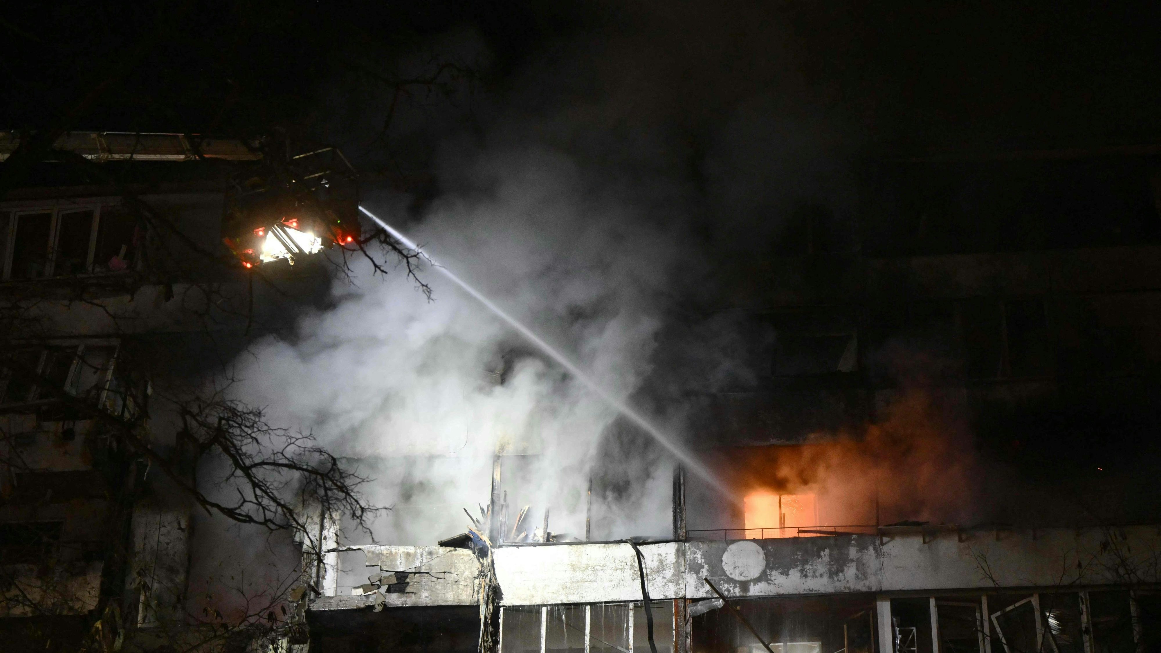 Heute.at - Putins Armee überzieht Kiew mit Drohnen und Raketen