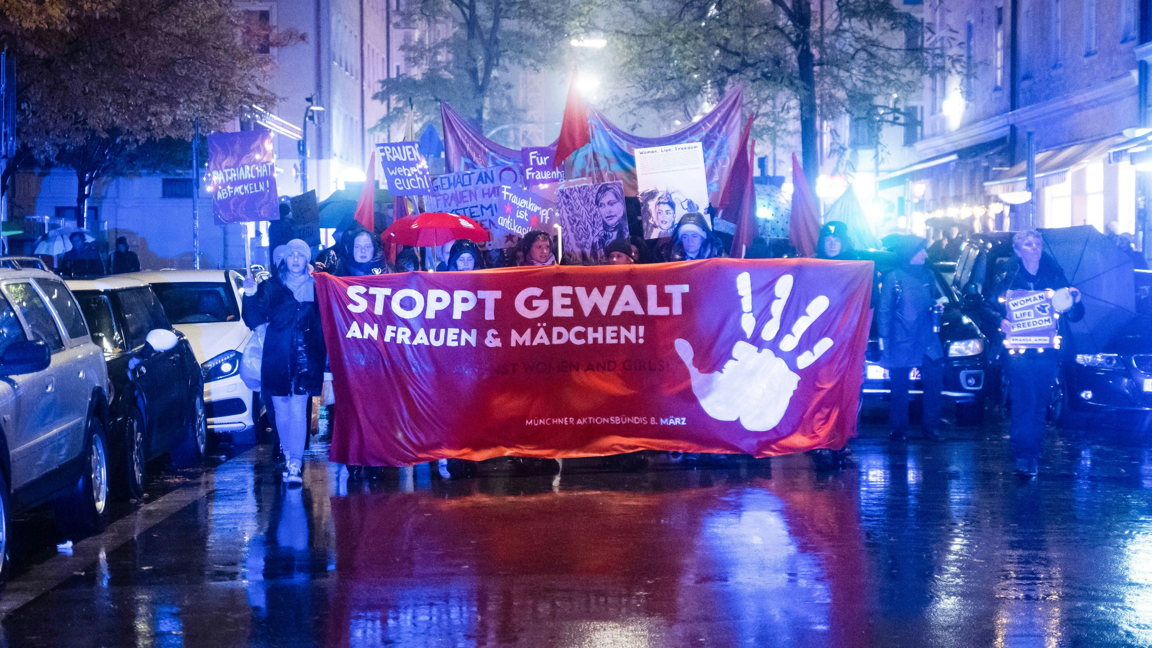 Heute.at - Alle zehn Minuten wird eine Frau ermordet