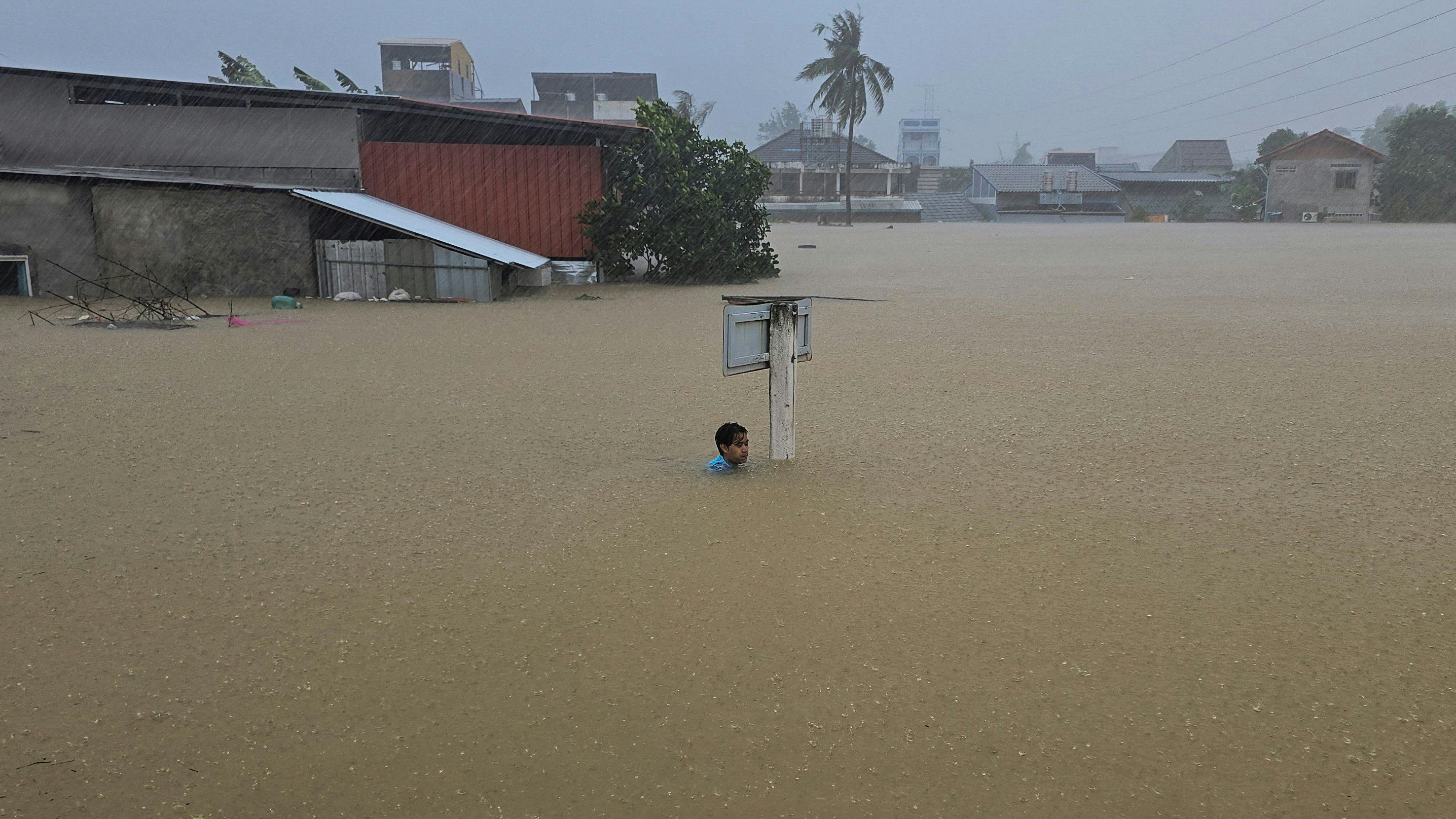Heute.at - Touristen-Schock – Sintflut in beliebtem Urlaubsland
