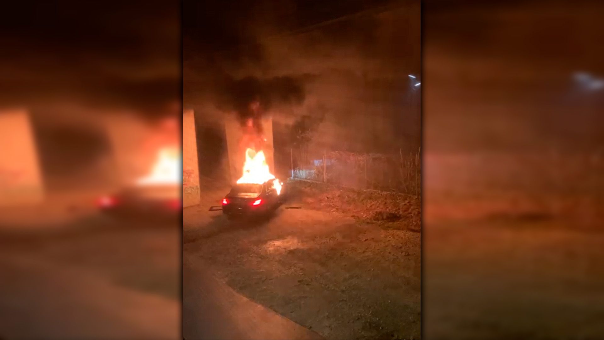 In diesem Mercedes haben Einsatzkräfte nach dem Ablöschen die Leiche des 21-jährigen Ukrainers entdeckt.