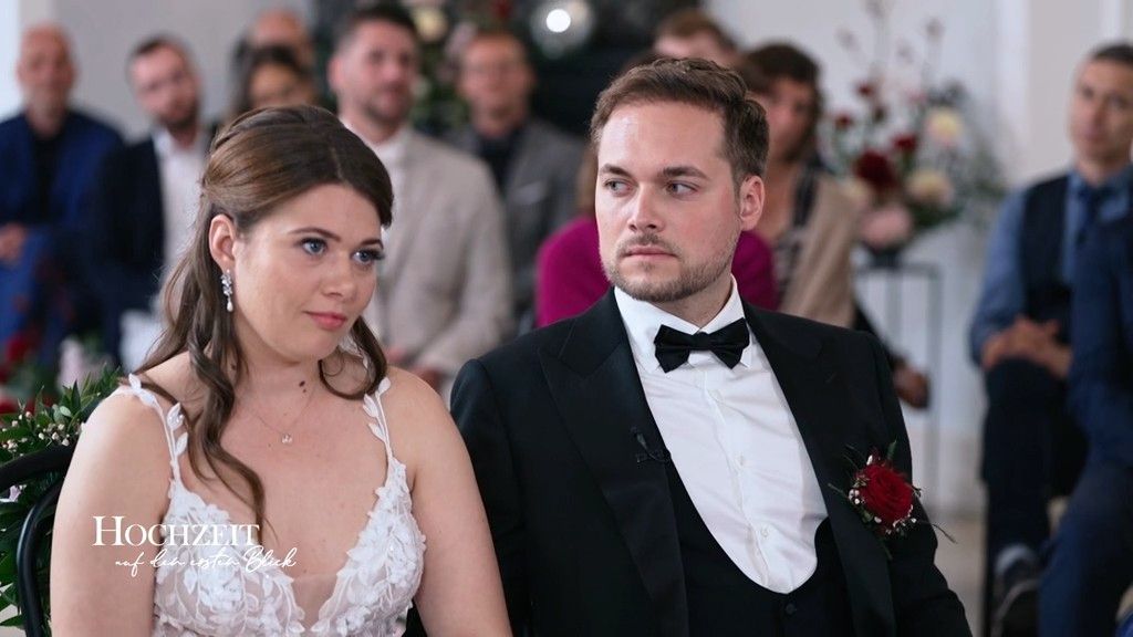 Das gab es noch nie – TV-Paar belügt Sender! Großer Betrug bei  Hochzeit-Show | Heute.at