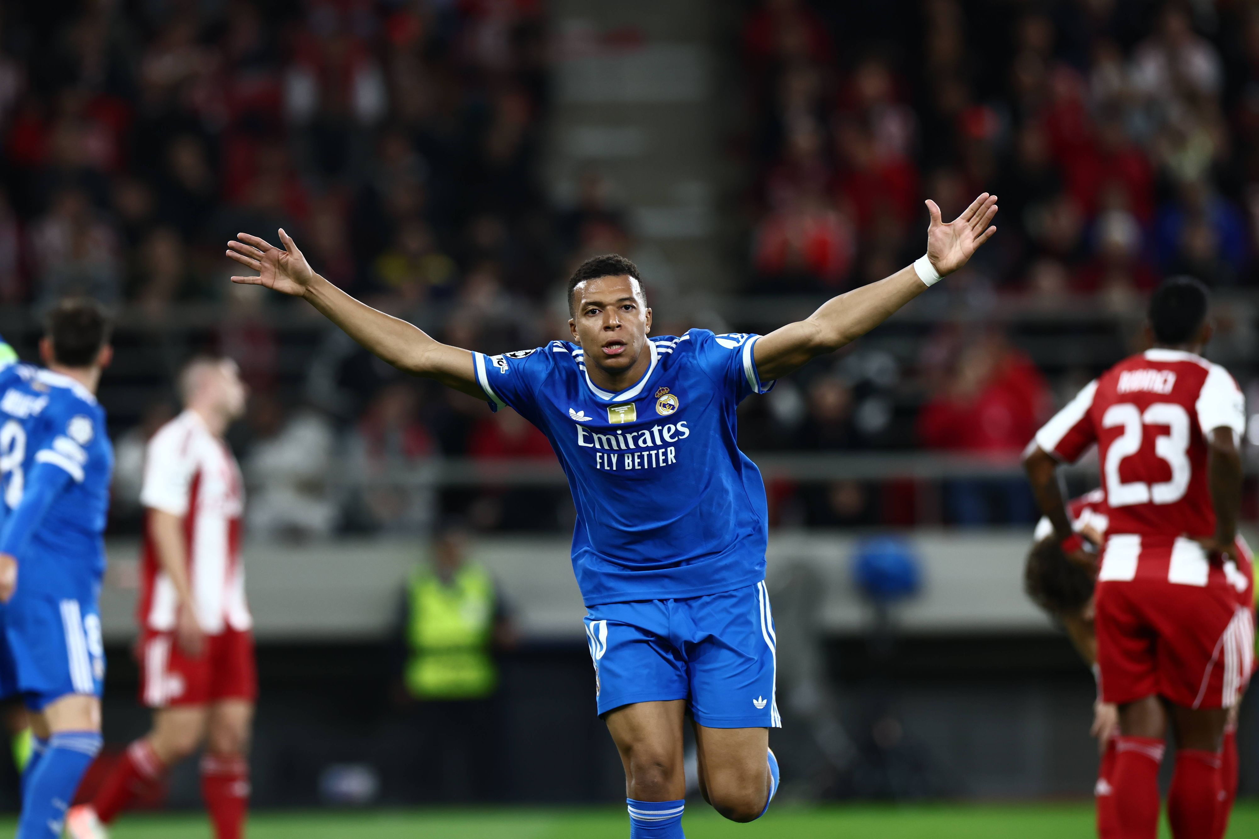 Kylian Mbappe wurde gegen Olympiakos Piräus zum Matchwinner, erzielte vier Tore.