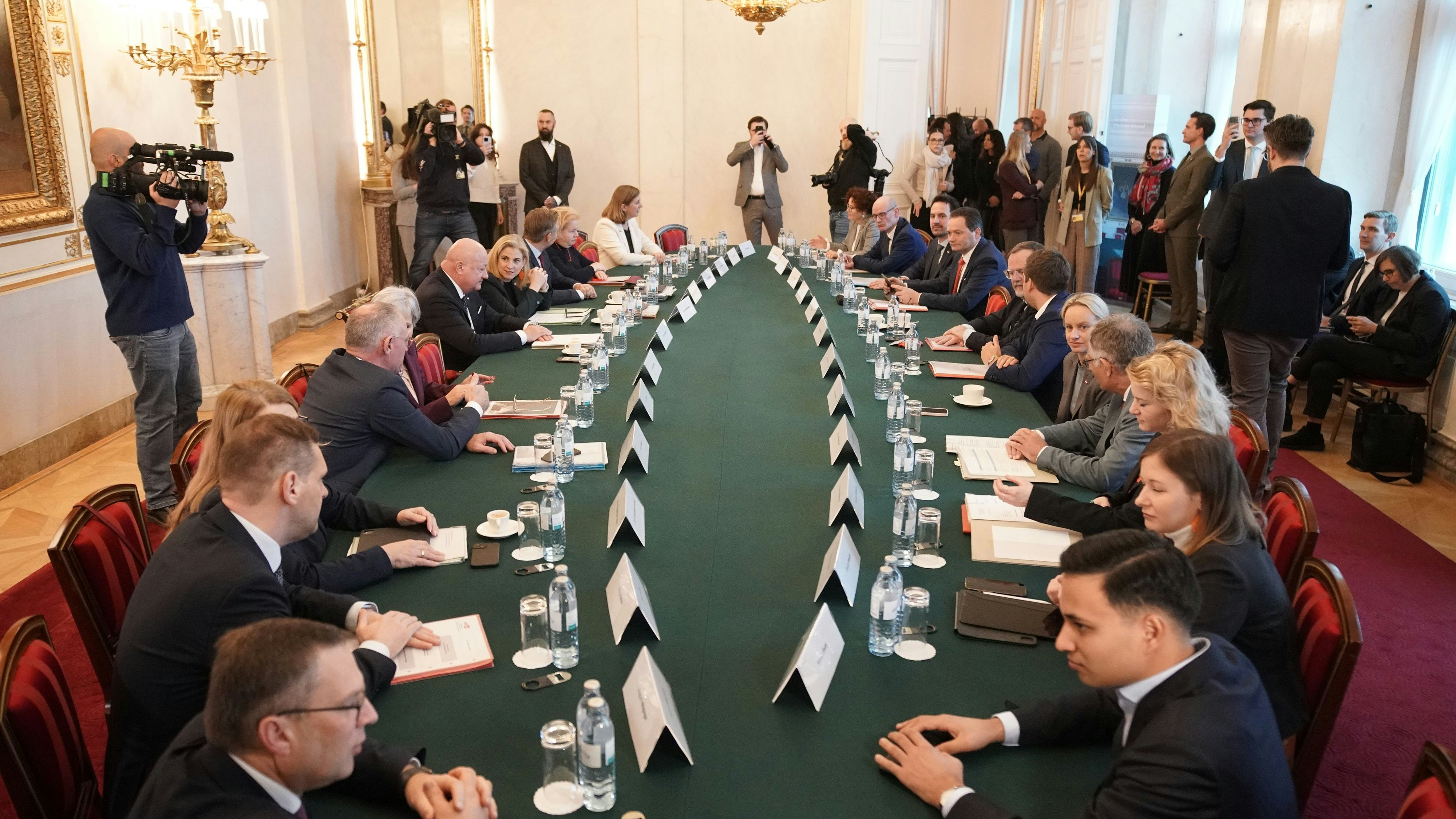 Heute.at - Immer mehr Frauengewalt – Regierung greift jetzt durch