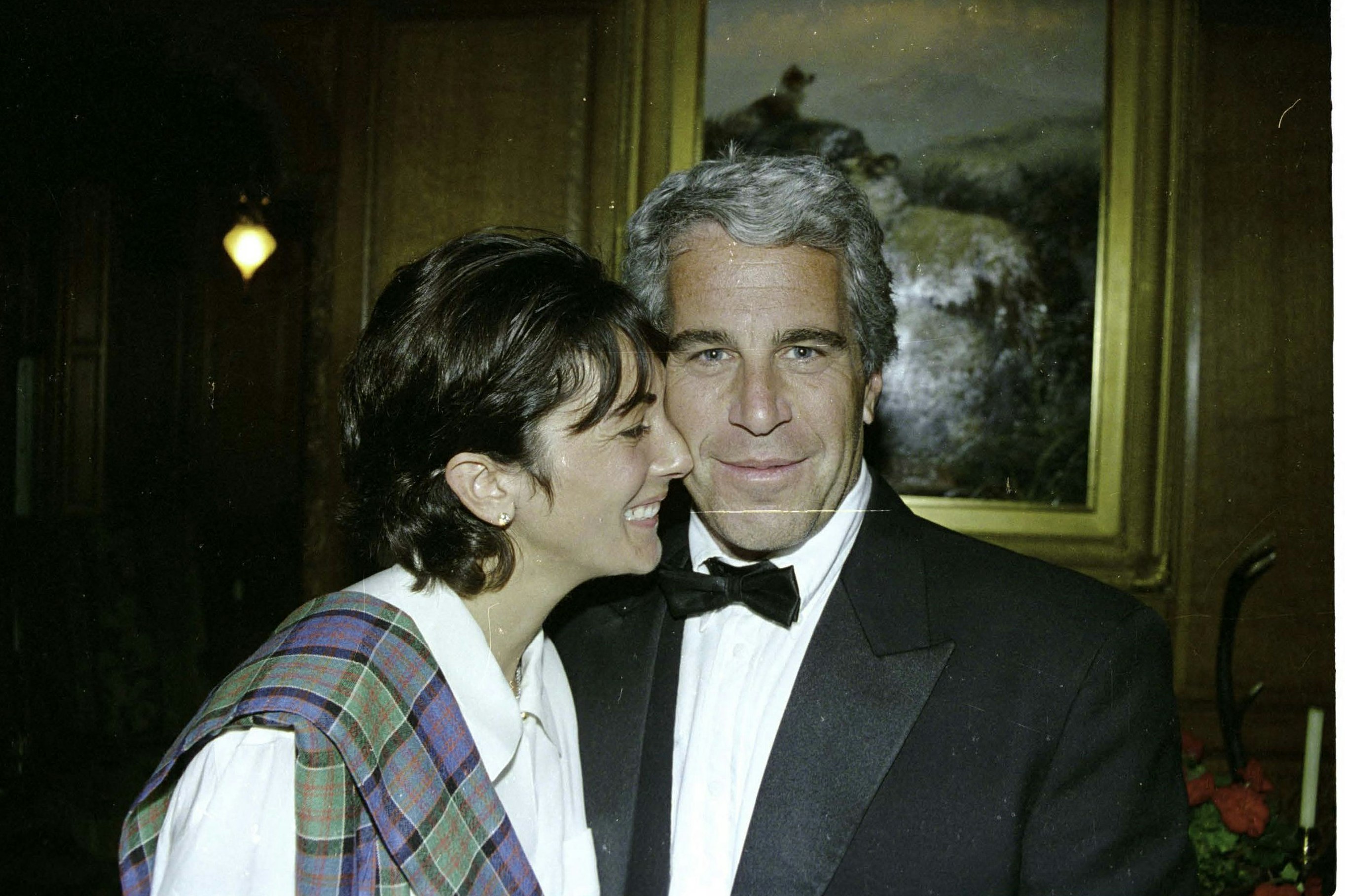 Waren beide eng mit Andrew befreundet: US-Finanzmagnat und Sexualstraftäter Jeffrey Epstein und seine Partnerin Ghislaine Maxwell