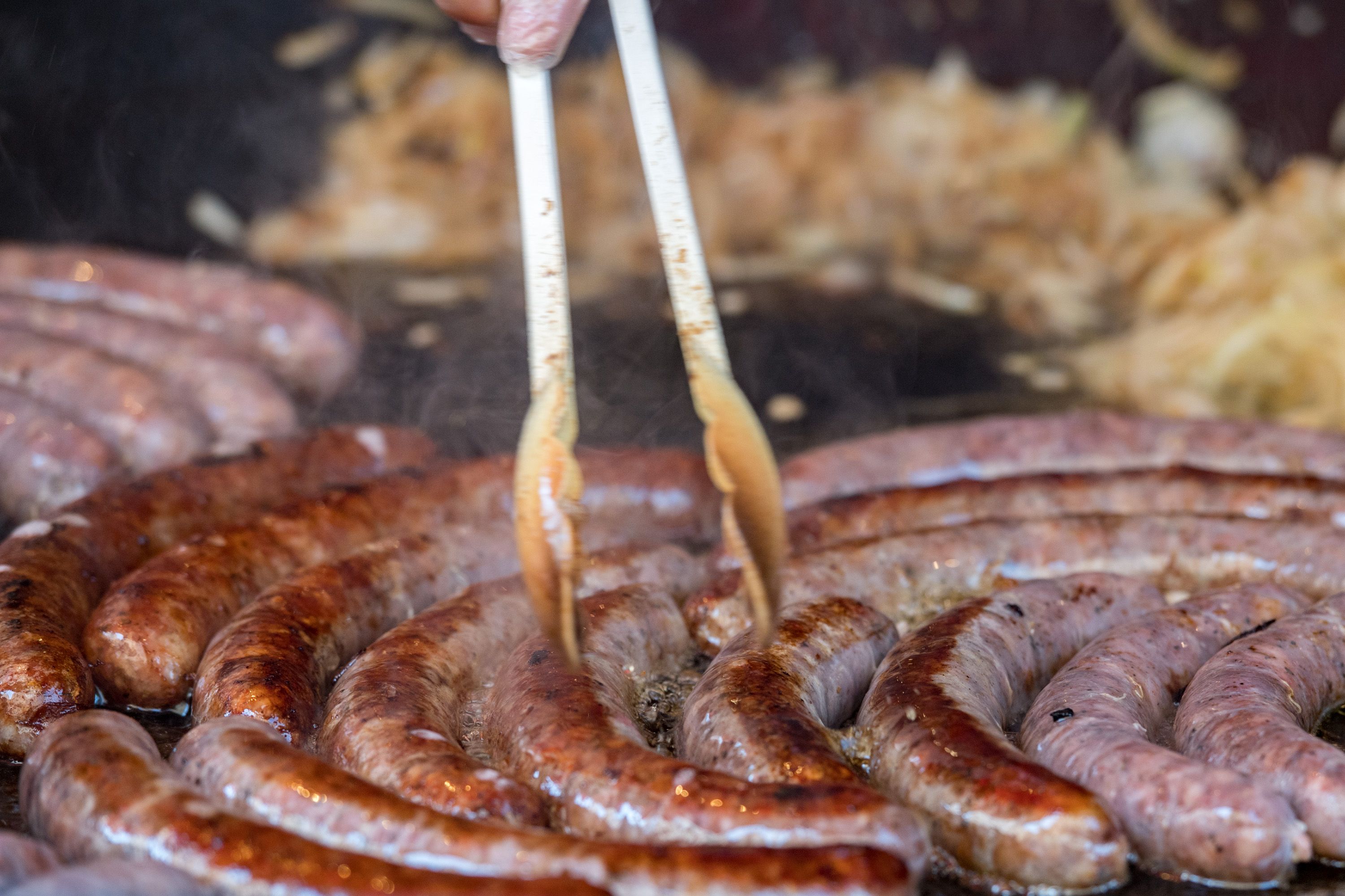 Heute.at - Na servas! Bratwürstel schon um fast 20 Prozent teurer