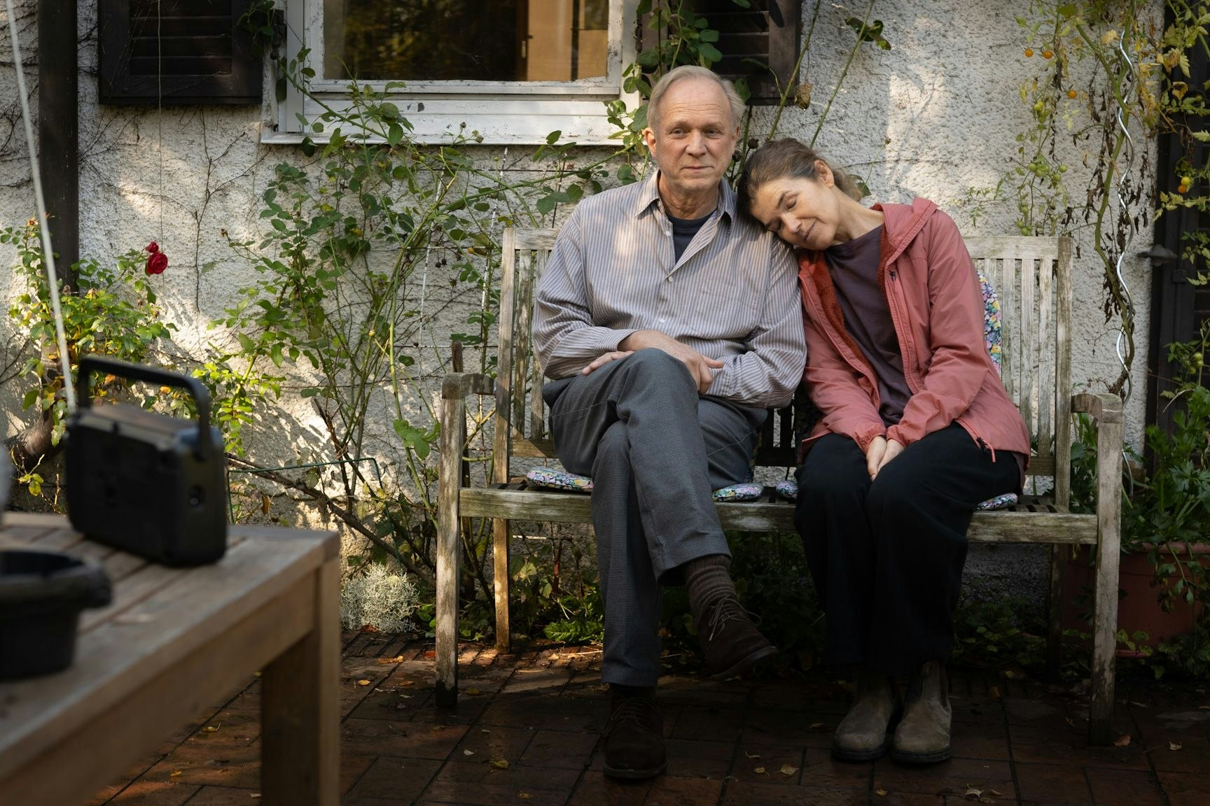 Hans (Ulrich Tukur) und Rita (Anke Engelke) in "Dann passiert das Leben"