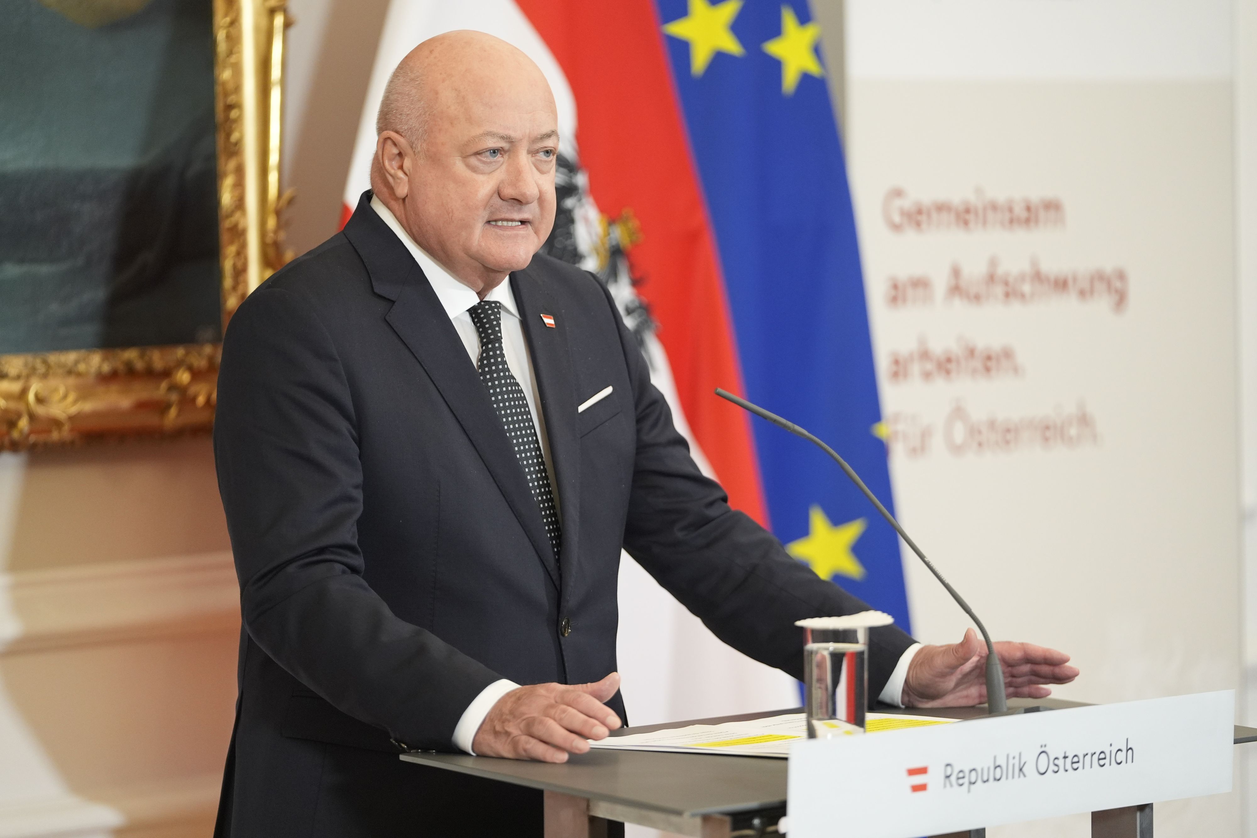 Heute.at - Kanzler gibt Versprechen: Es geht wieder nach oben